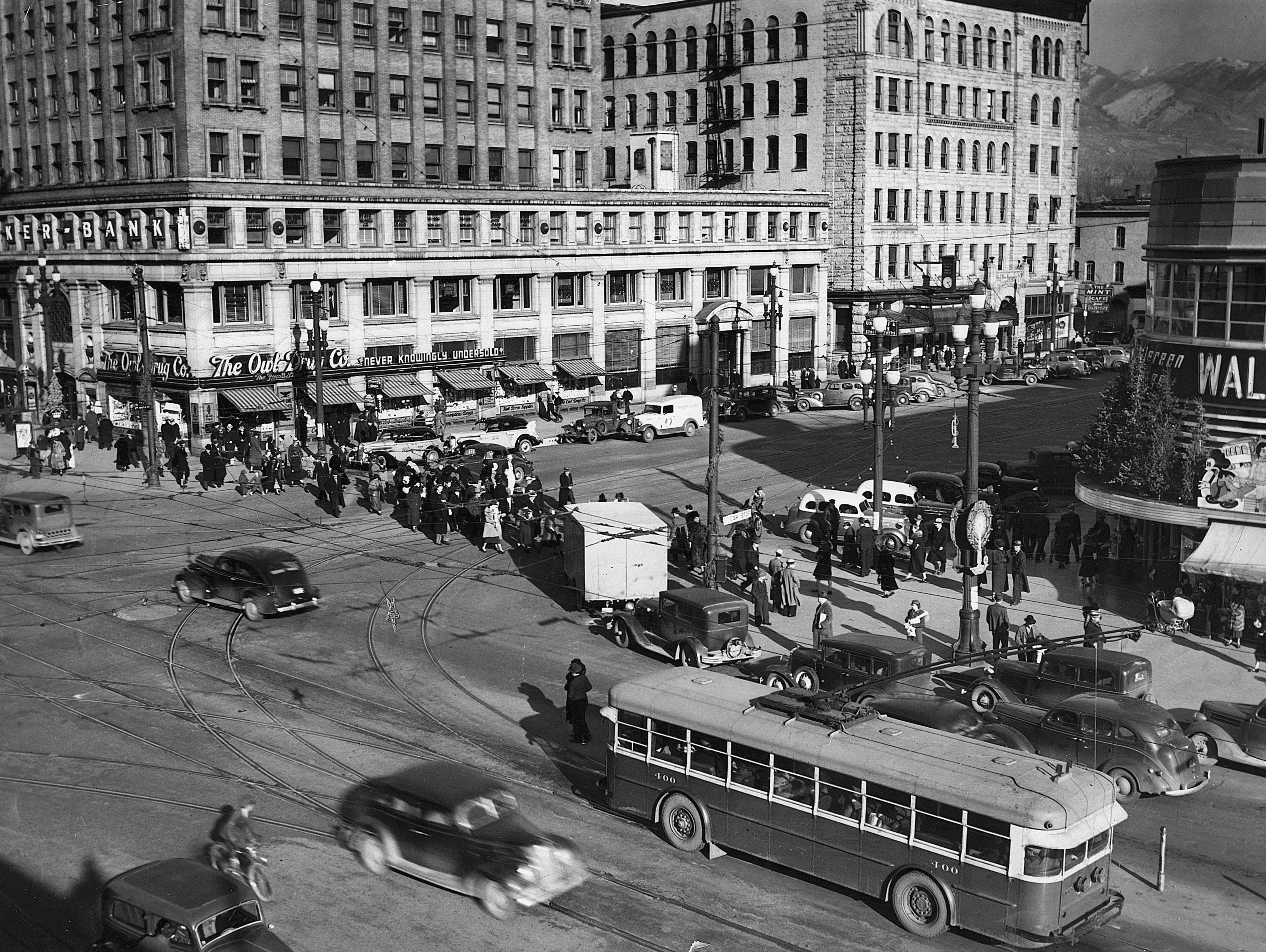 Utah's Story: 150 Years of Photography from The Salt Lake Tribune - Image 16
