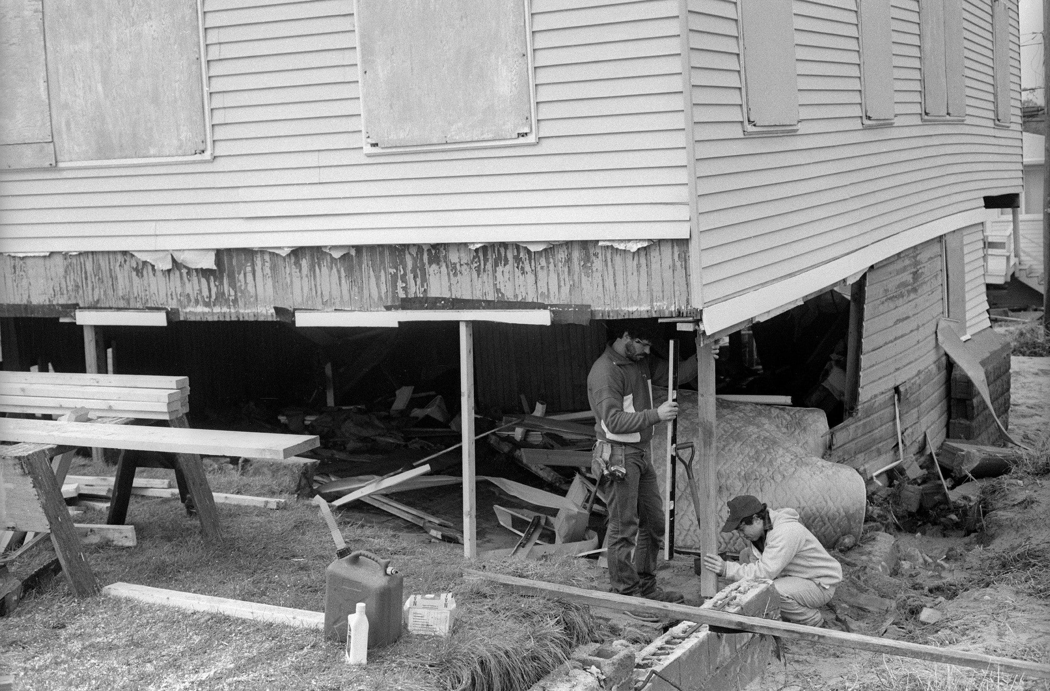 25 Years After: The Perfect Storm - Image 11