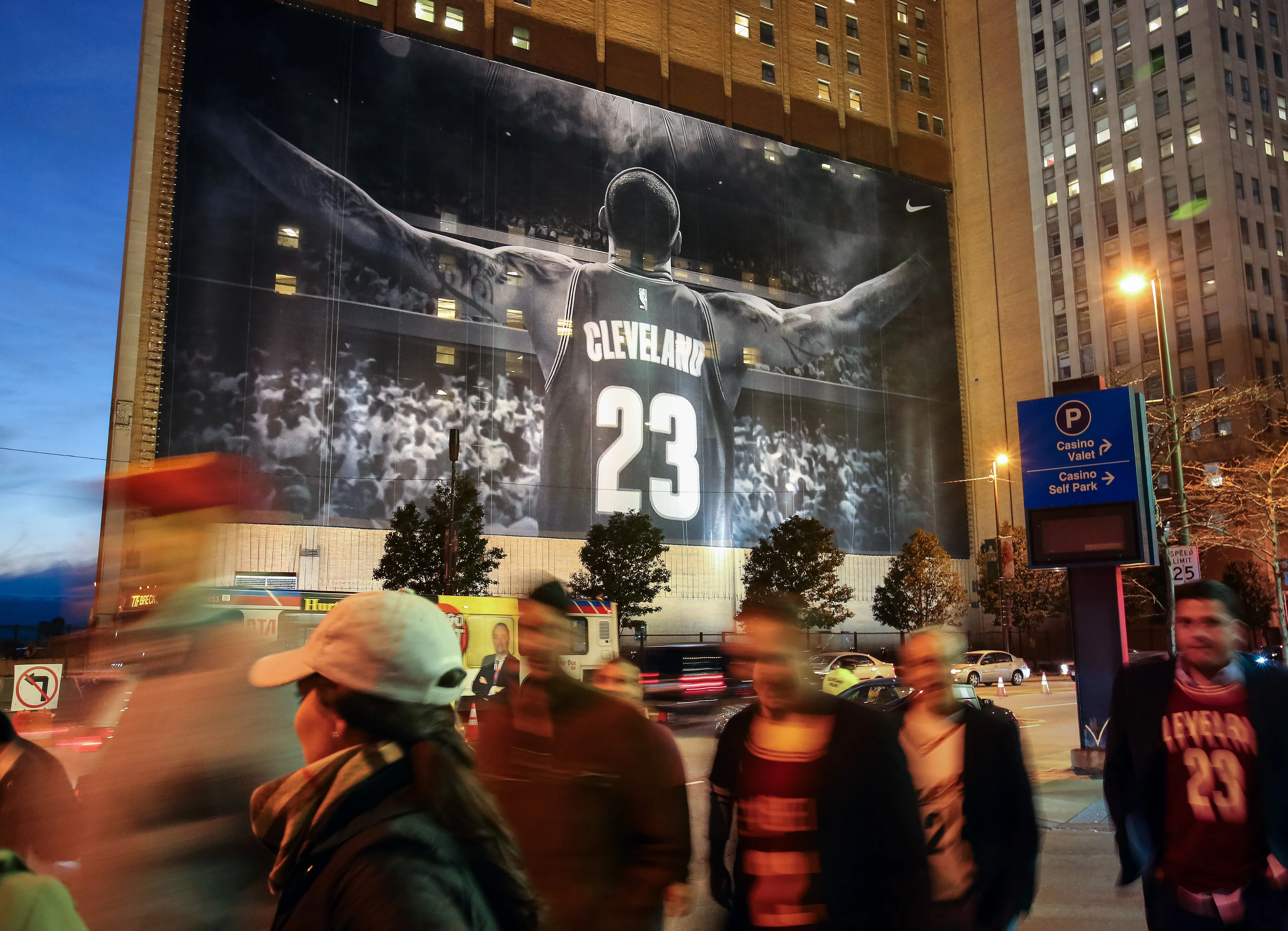 50 Years: A Retrospective of Cleveland Cavaliers Basketball Coverage - Image 17