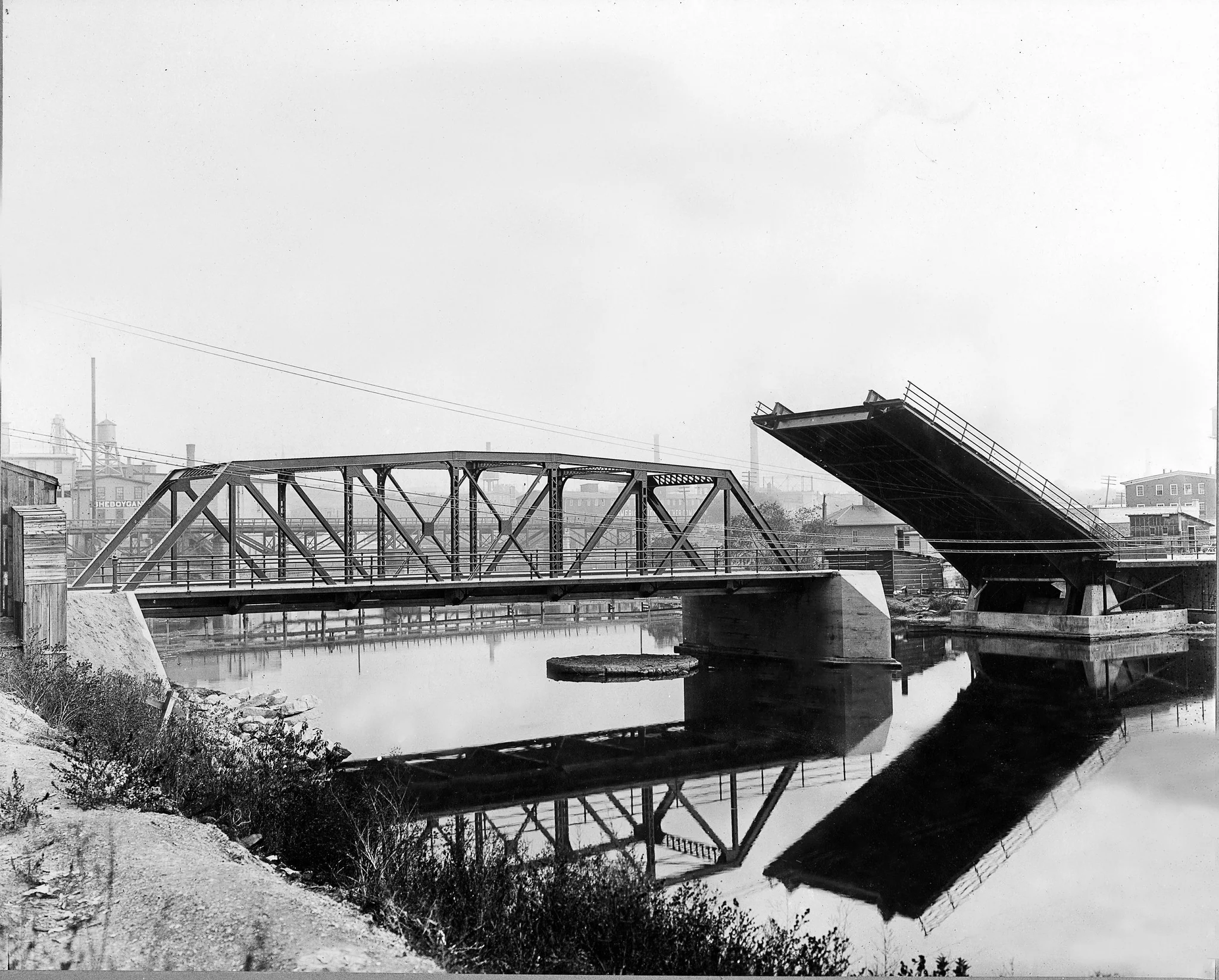 A Look at Sheboygan County: 100 Years of History: &nbsp; - Image 9