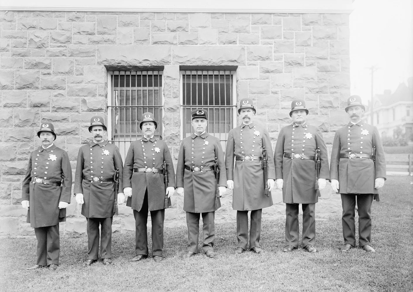 A Pictorial History of: Astoria: The Early Years - Second Edition - Image 4