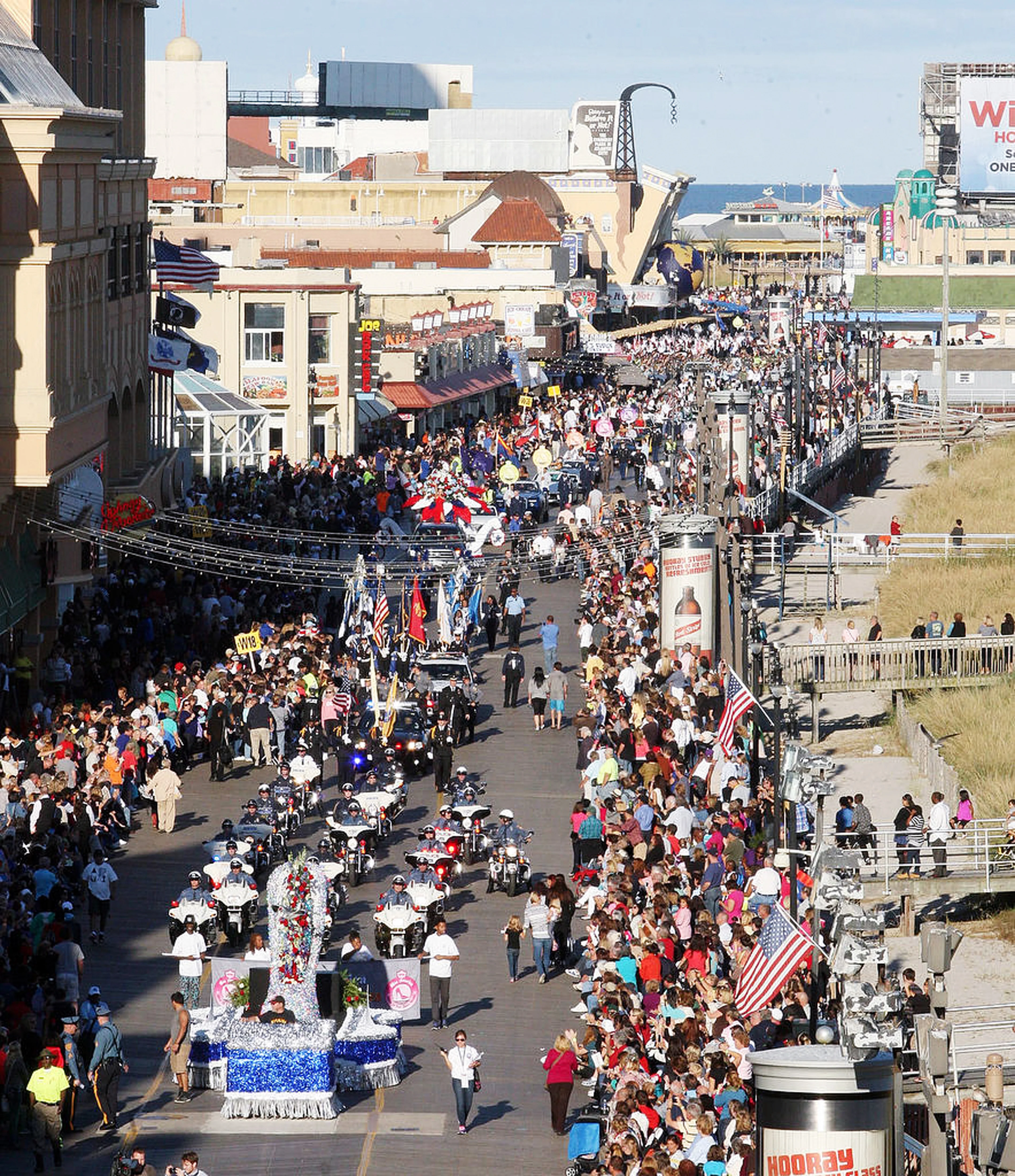 Atlantic City Boardwalk: A Stroll Through History - Image 3