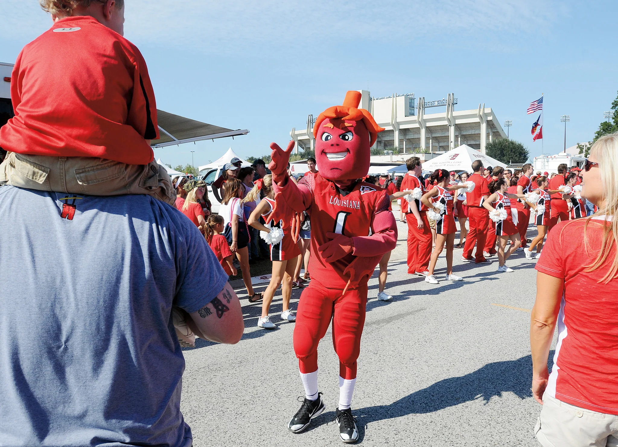Charging the Dome: 2011 Ragin' Cajuns Bring it Home - Image 5