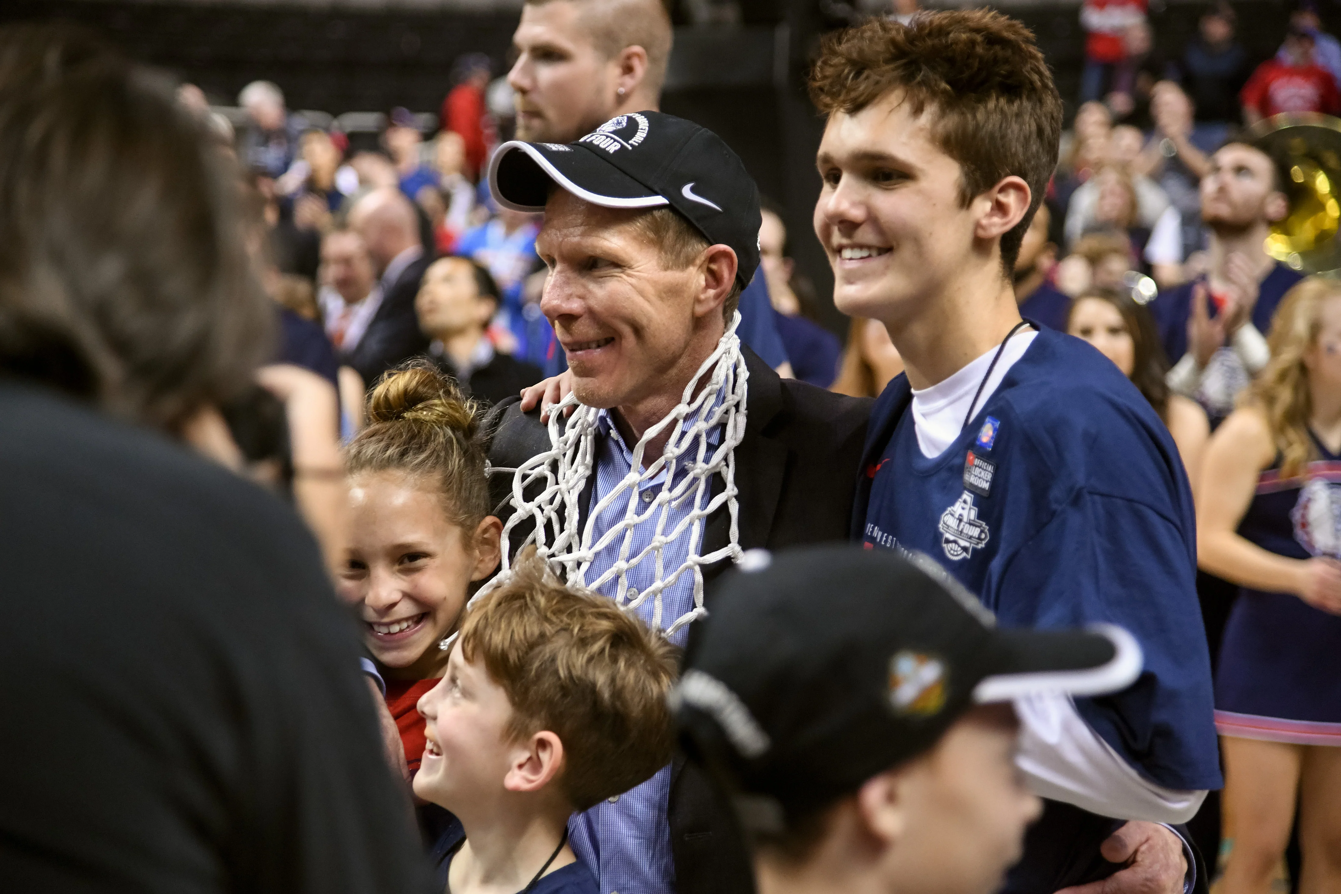 Two Decades: Lasting Mark: Coach Mark Few's Legendary Career with Gonzaga Basketball - Image 4