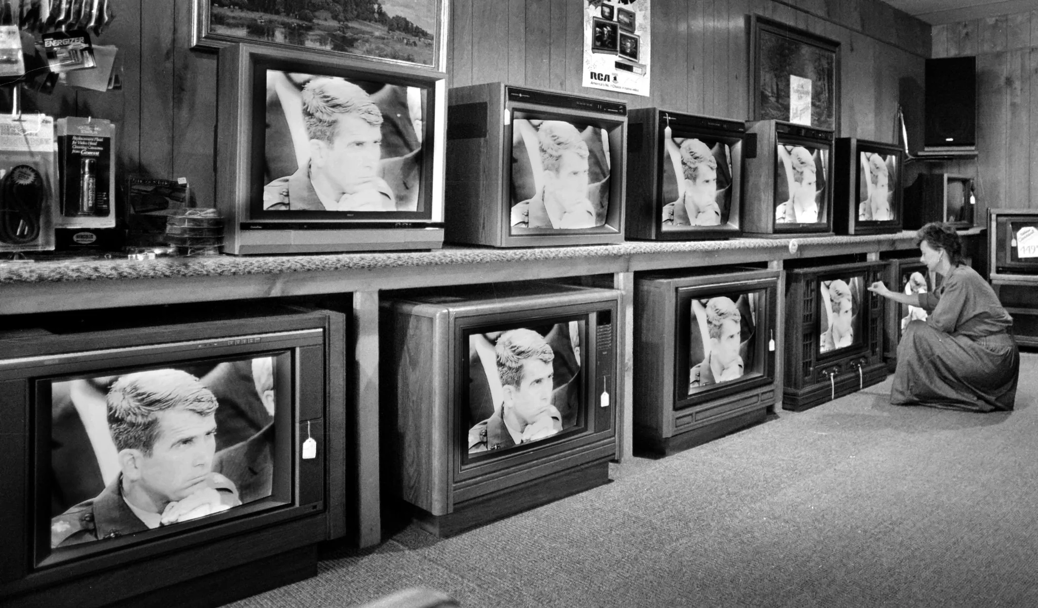 CrossRoads: 40 Years of Photojournalism ~ Capturing the People, Places and Events of Southern Minnesota - Image 12