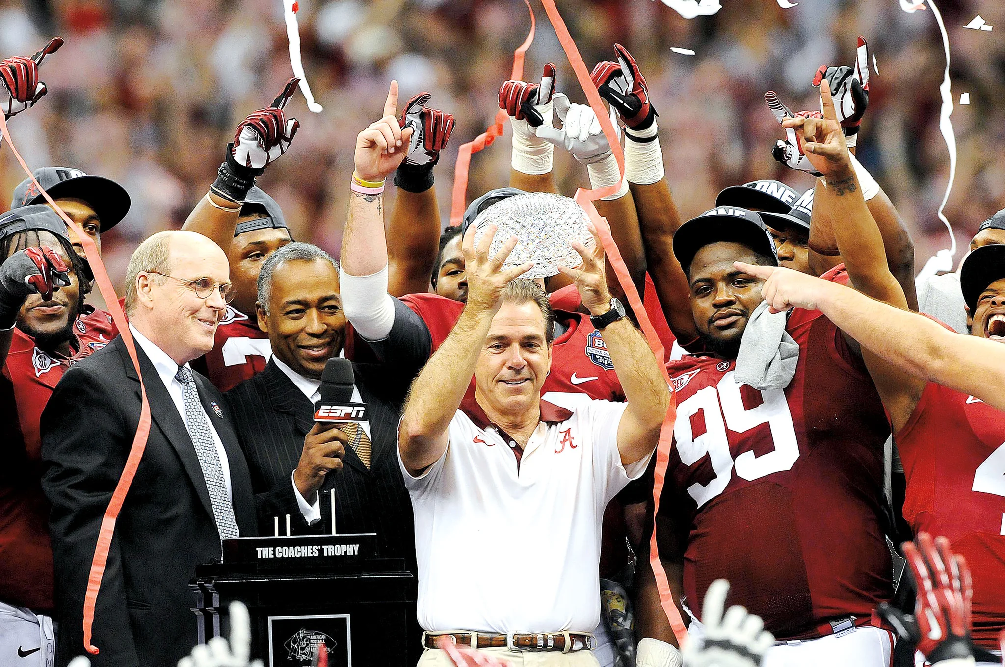 Crimson Reign: Alabama's 2011 Season and Return to the top of College Football - Image 5