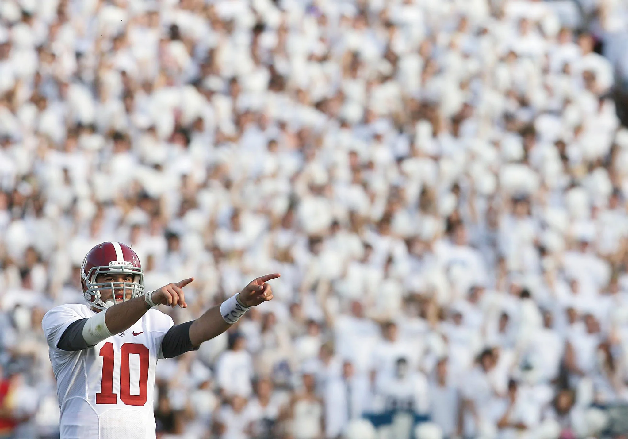 Crimson Reign: Alabama's 2011 Season and Return to the top of College Football - Image 9