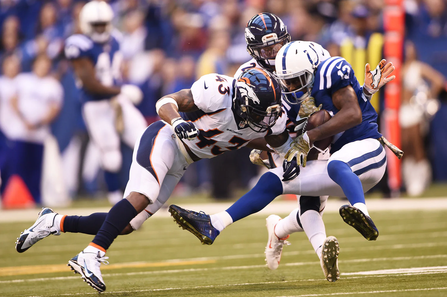 Fight to the Finish: The Denver Broncos' 2015 Championship Season - Image 9