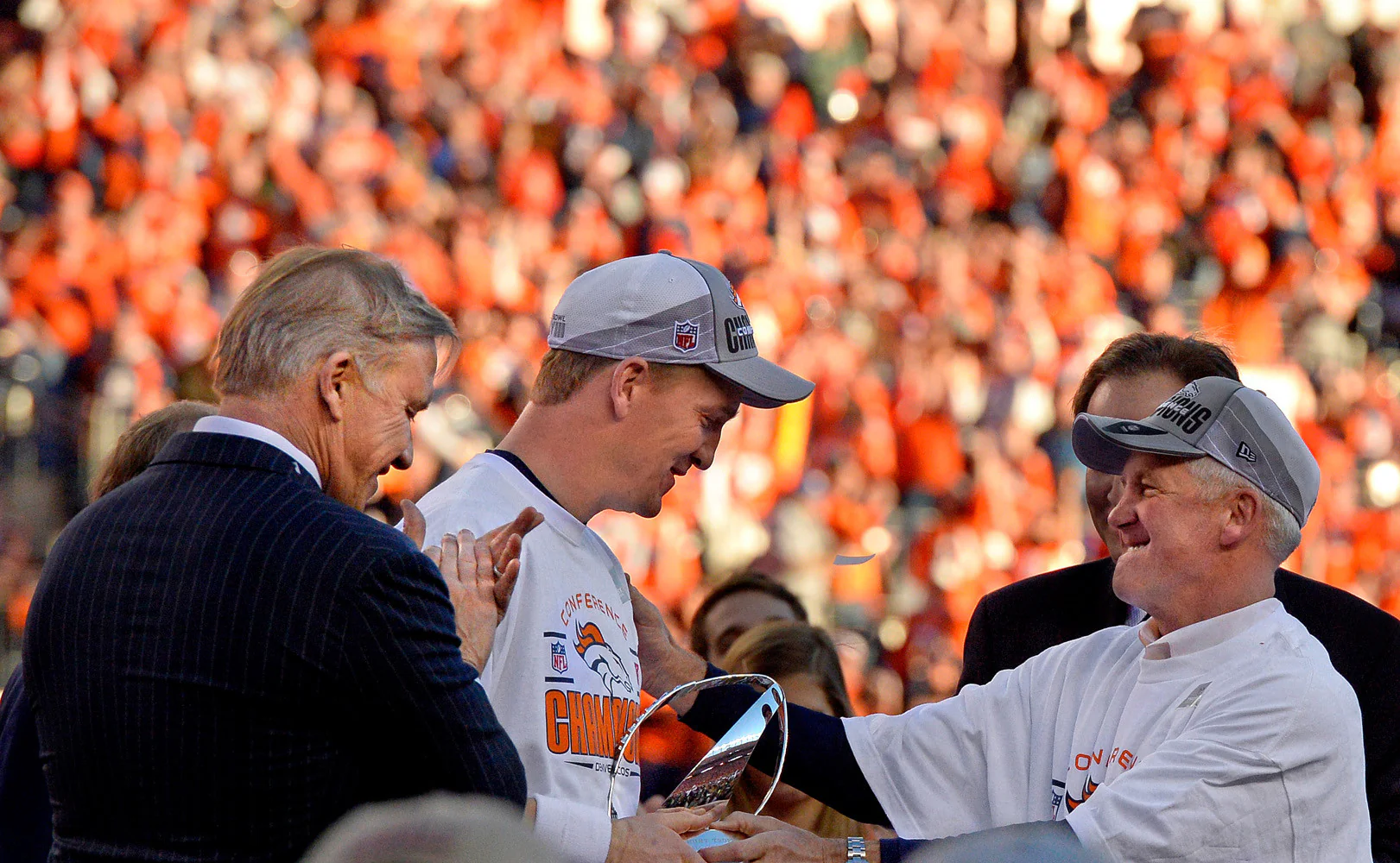 A Season to Remember: The Denver Broncos' 2013 Record Breaking Season - Image 4