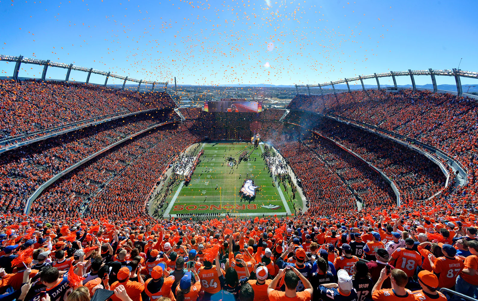 A Season to Remember: The Denver Broncos' 2013 Record Breaking Season - Image 9
