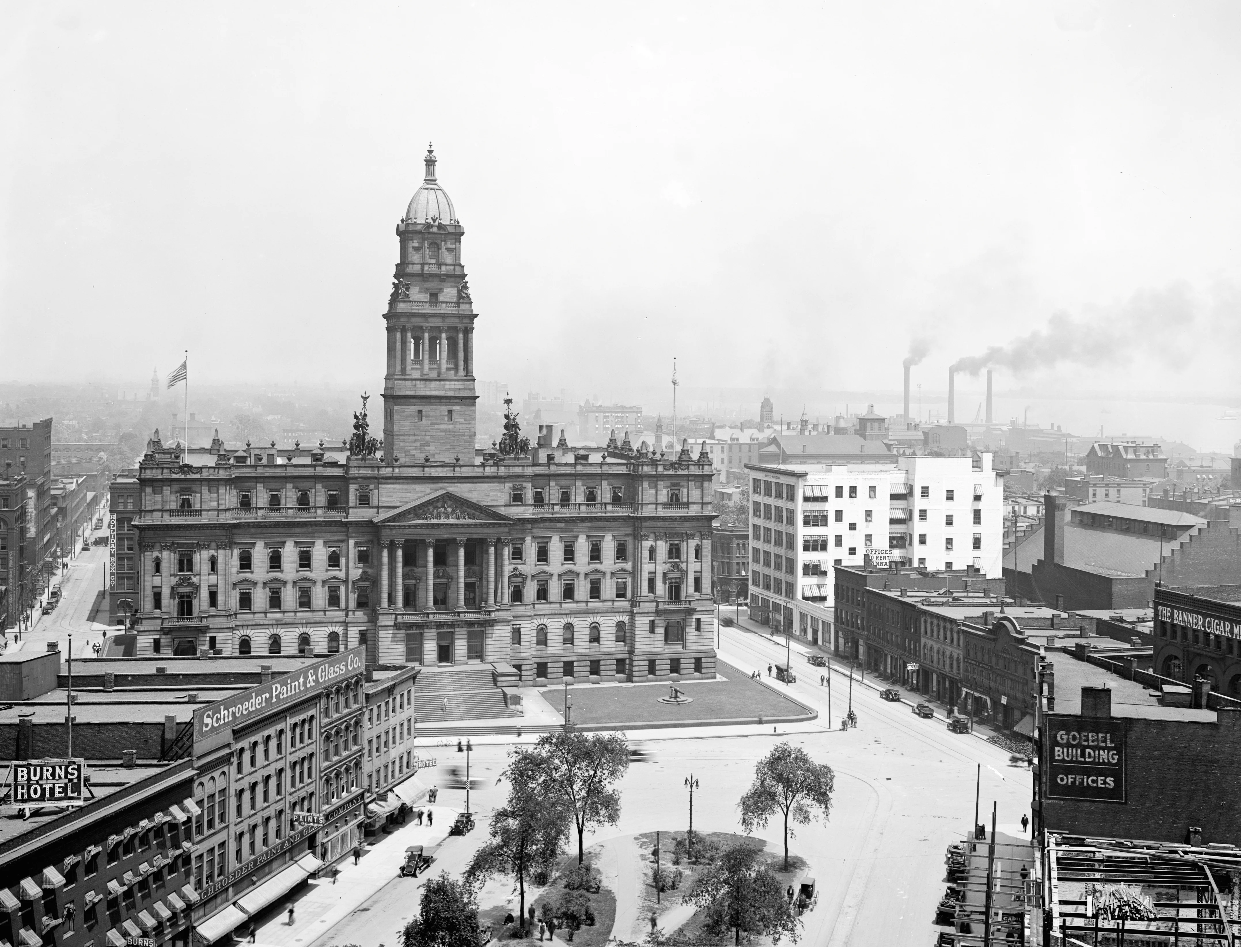 Detroit Memories Volume II: A Pictorial History of the Early Years through the 1940s - Image 4