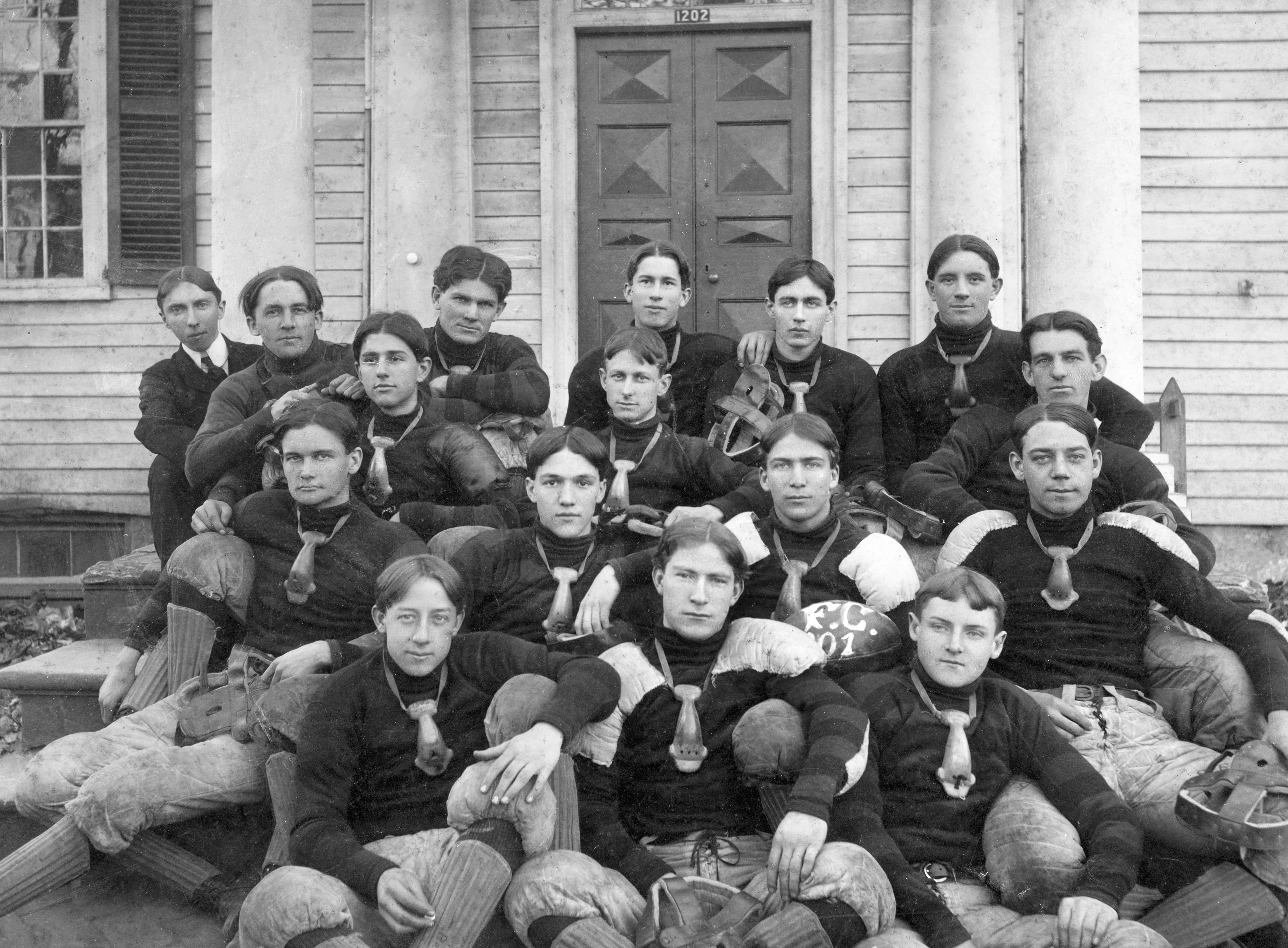Fredericksburg Memories: A Pictorial History of the 1800s through the 1930s - Image 5