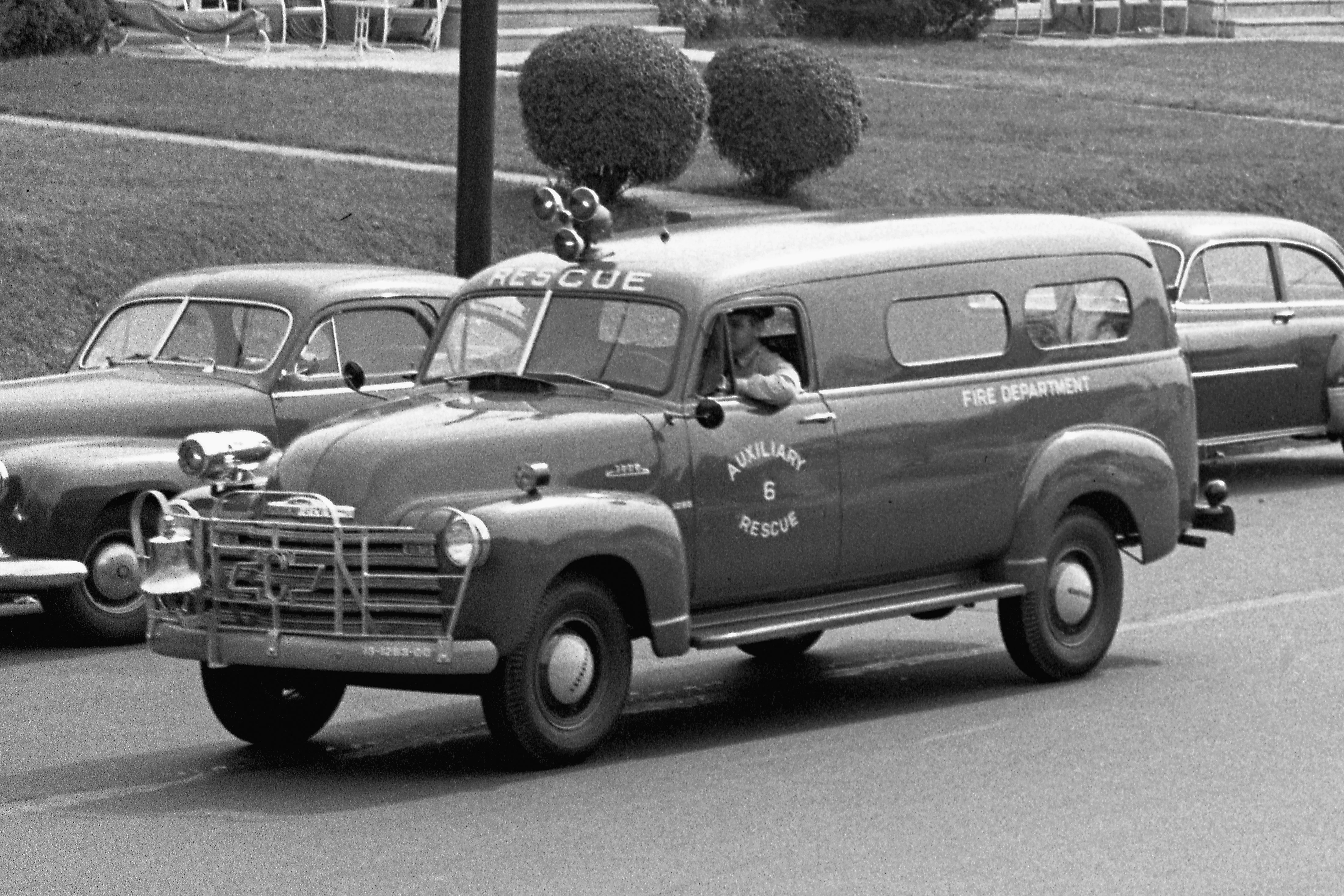 From Horses to Horsepower: A History of Philadelphia's Fire Apparatus 1871 to 2017 - Image 3