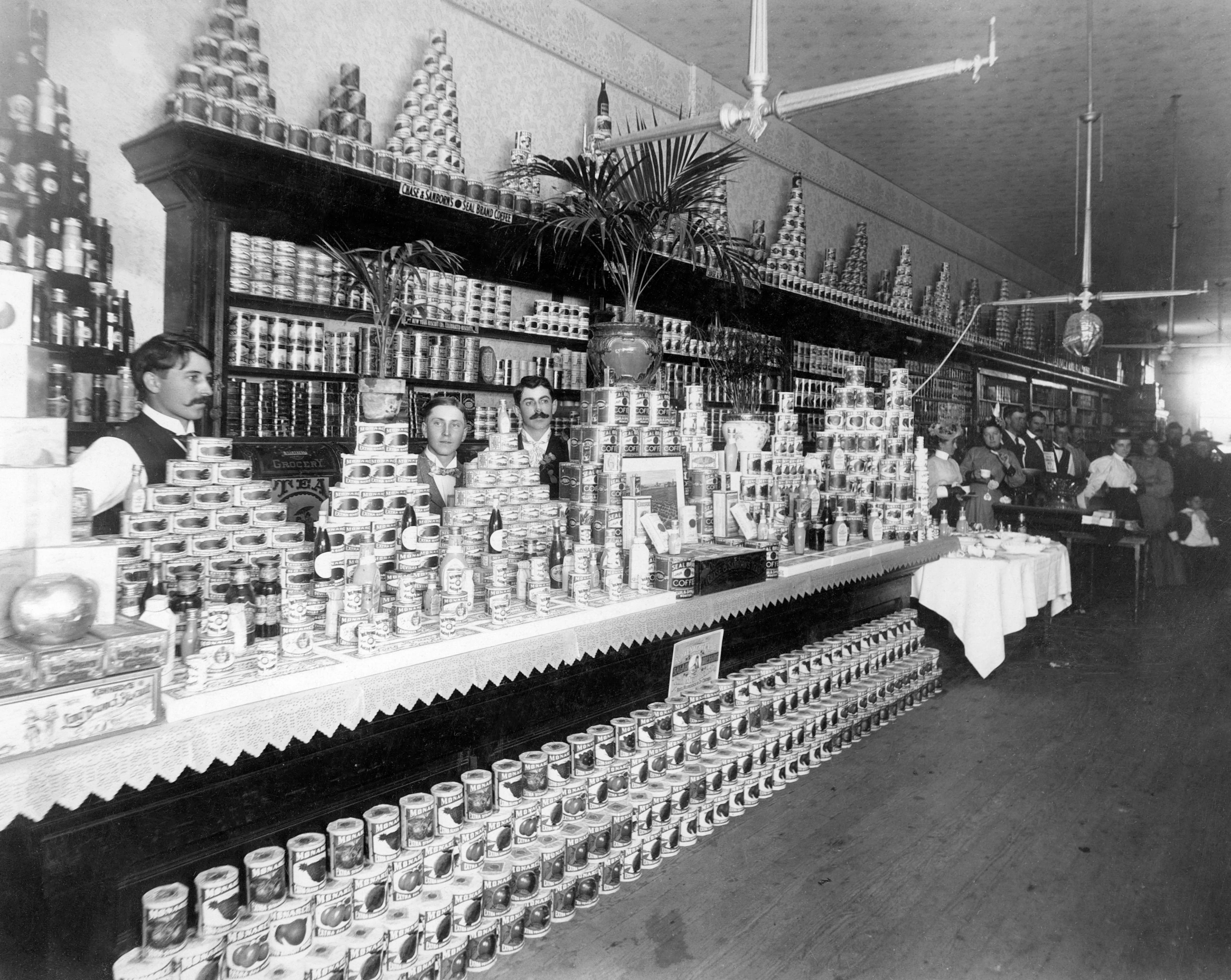 Grand Island Memories: A Pictorial History of the mid-1800s through the 1930s - Image 8