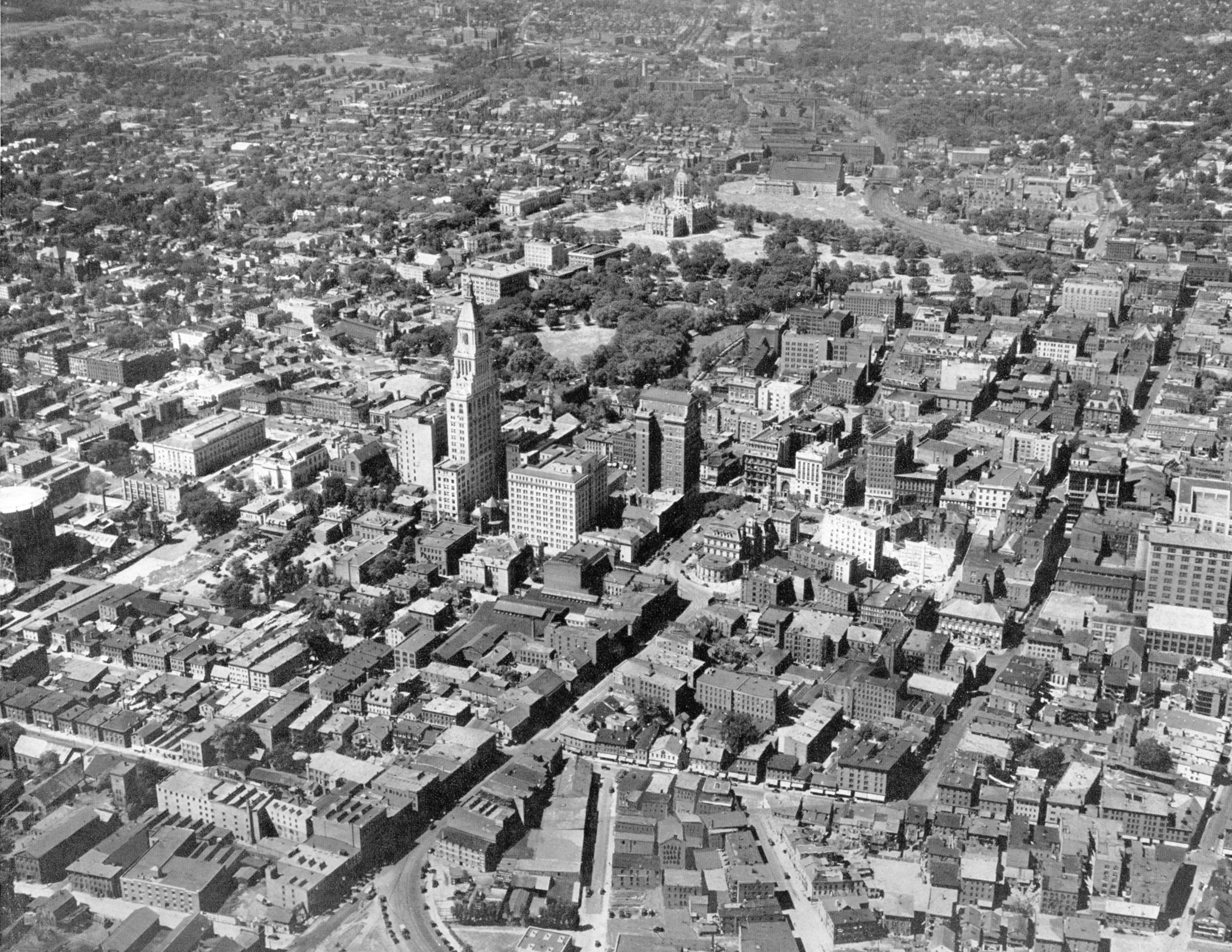Greater Hartford Memories: A Photographic History of the 1800s through the 1930s - Image 8