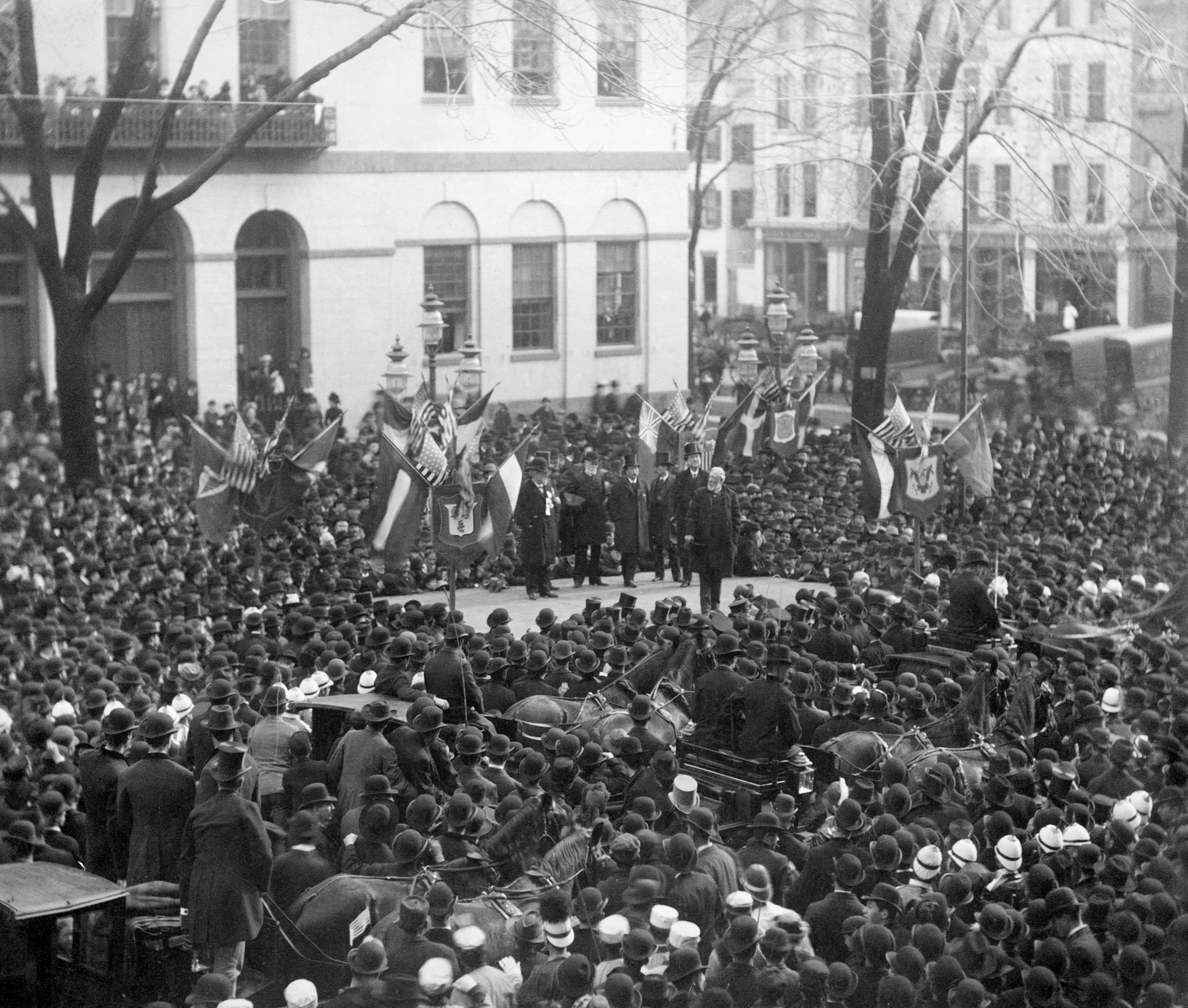 Greater Hartford Memories: A Photographic History of the 1800s through the 1930s - Image 9