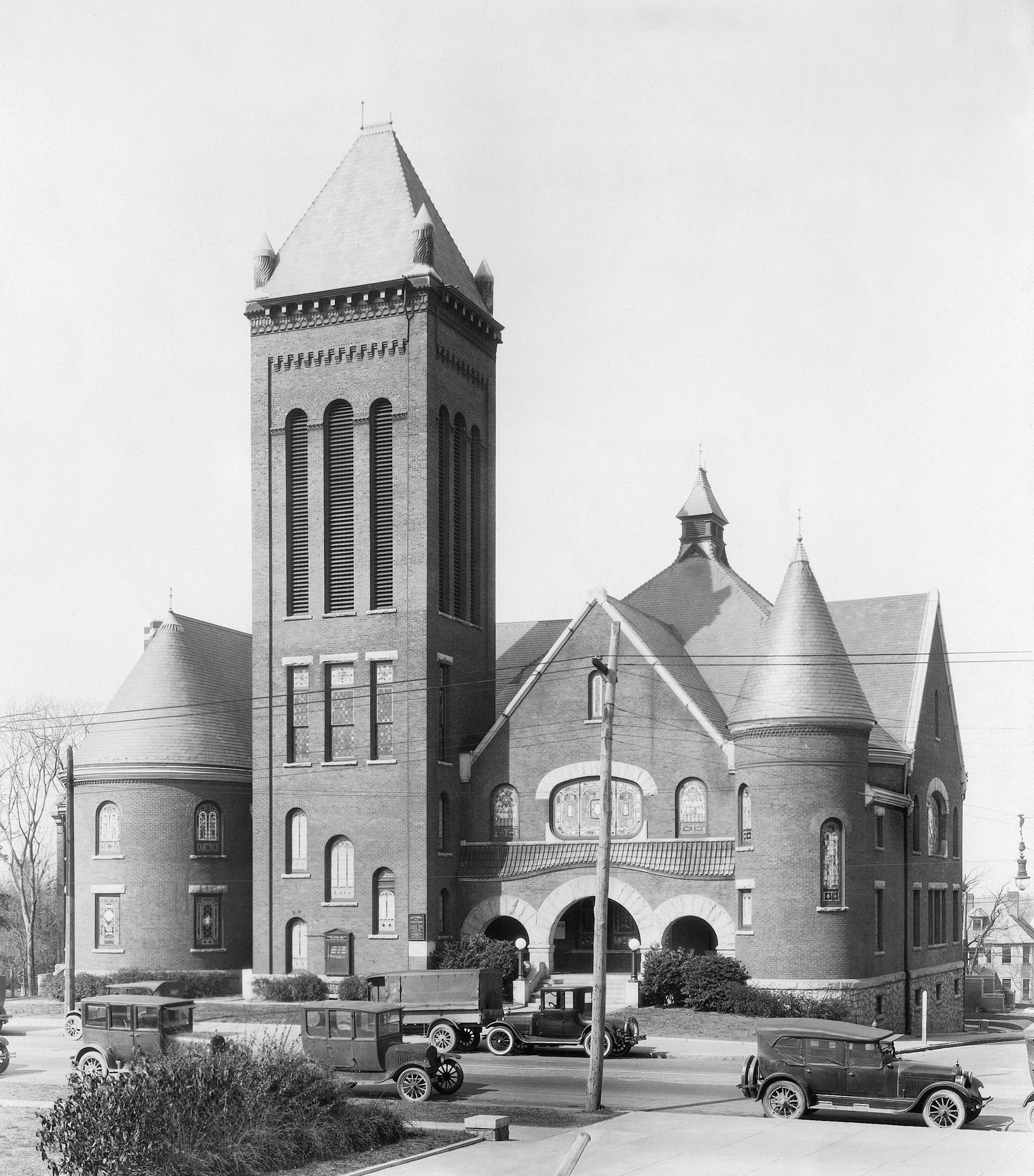 Greensboro Memories: A Pictorial History of the mid-1800s through the 1930s - Image 7