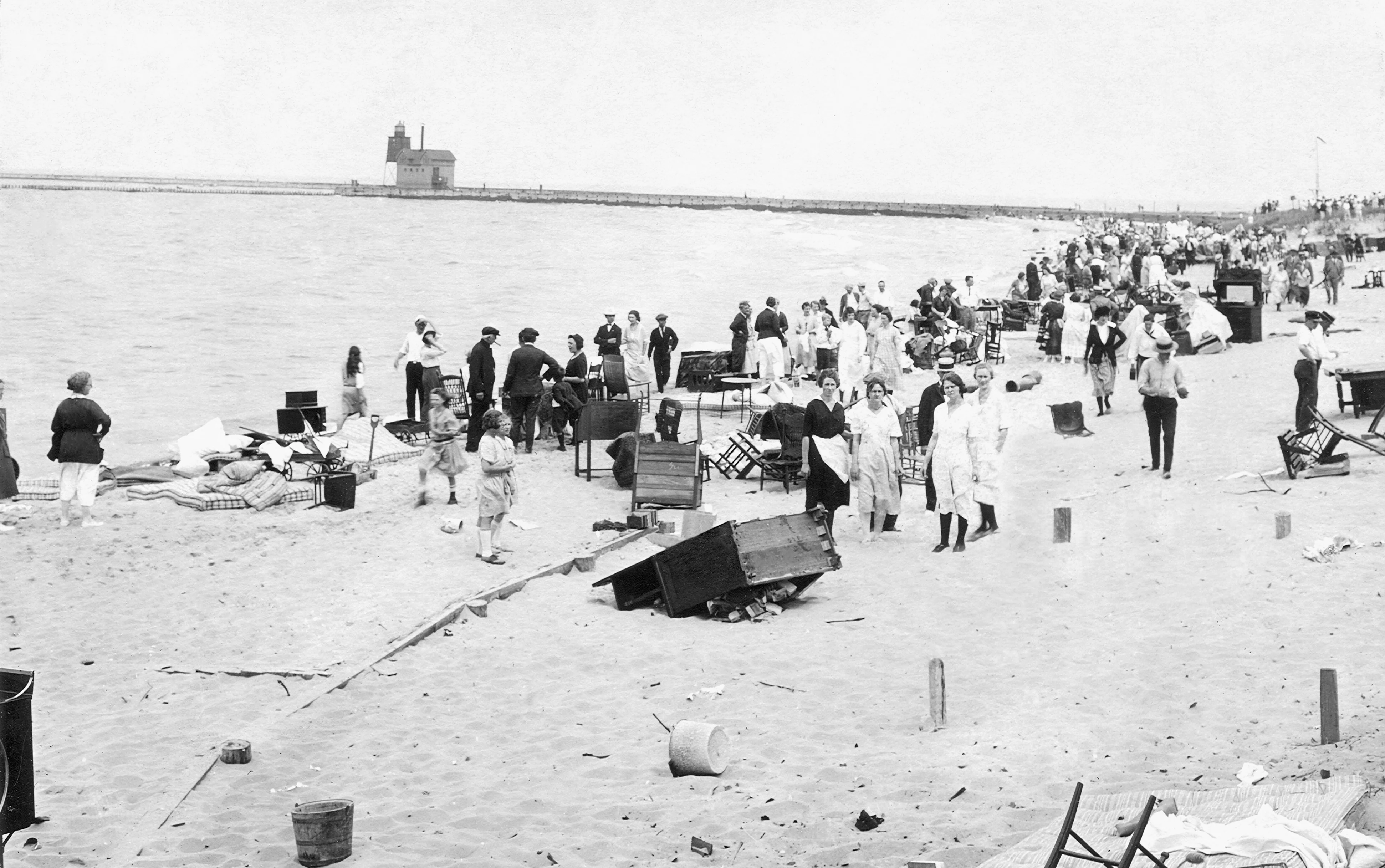 Holland Memories: The Early Years - Image 3