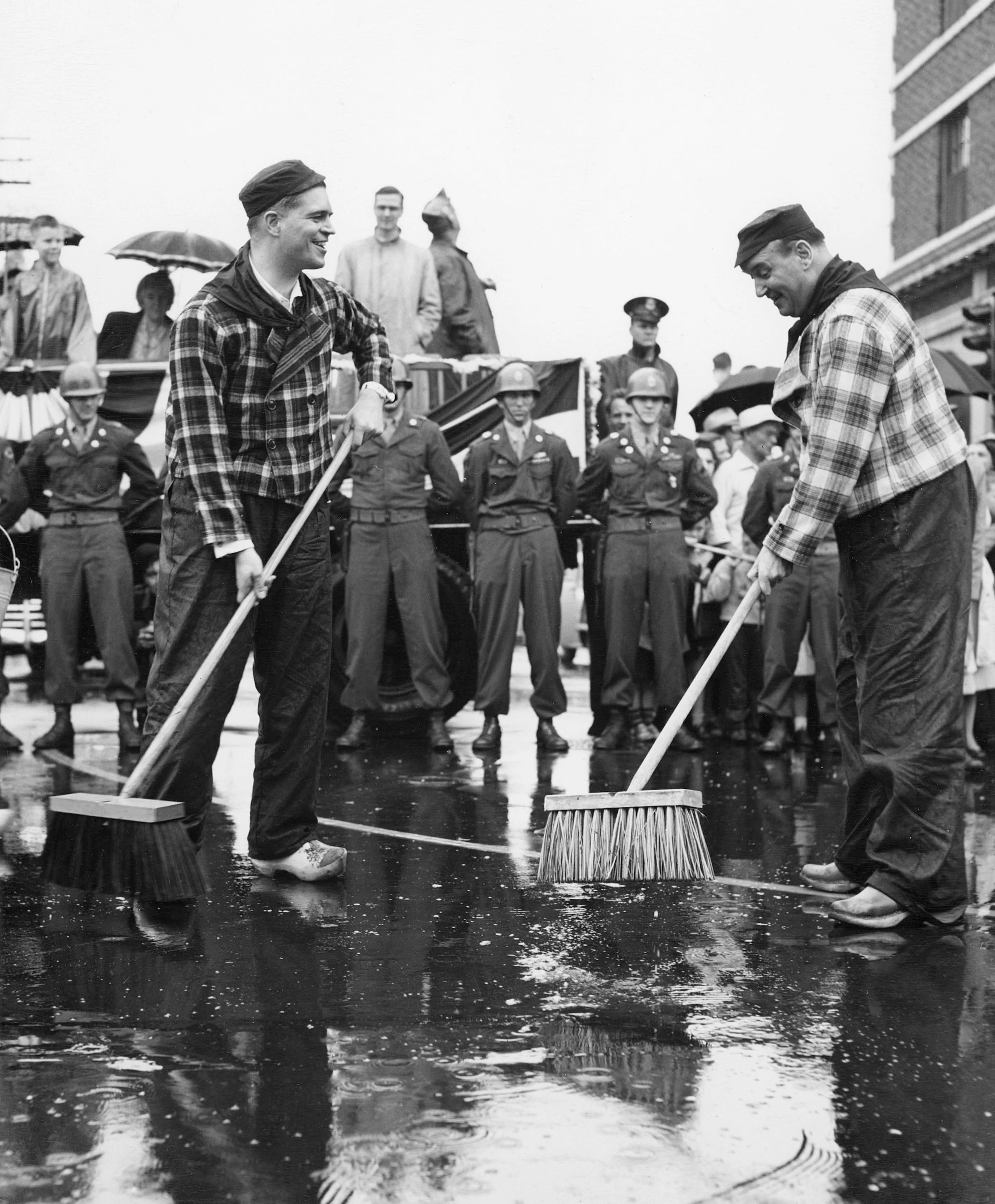 Holland Memories II: The 1940s, 1950s and 1960s - Image 11