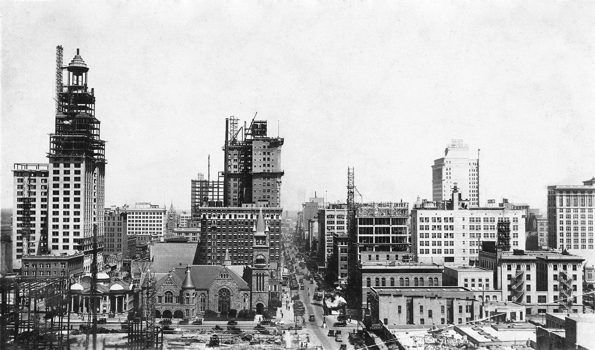 Houston 175: A Pictorial Celebration of Houston's 175-Year History - Image 8
