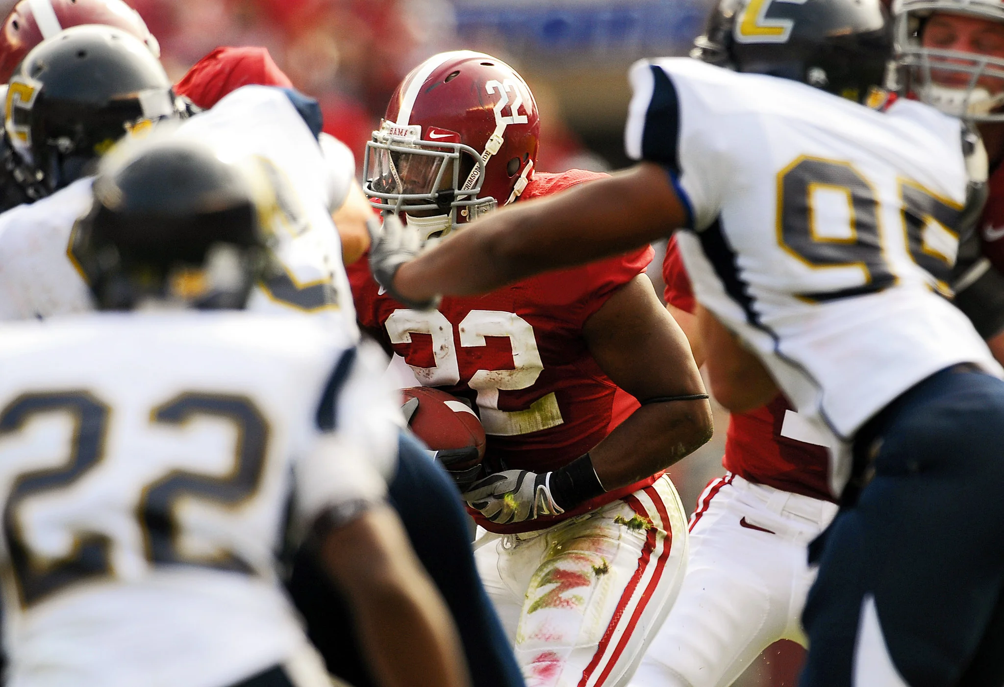 How the Tide Rolls: Alabama Returns as College Football Power In 2009 National Championship Season - Image 8