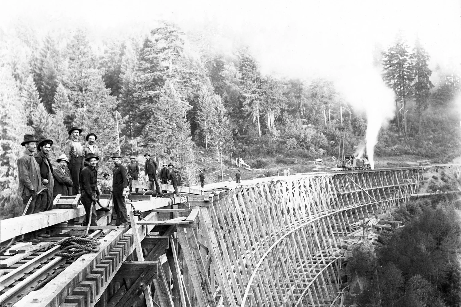 Josephine County Memories: A Pictorial History from the 1800s through the 1960s - Image 11