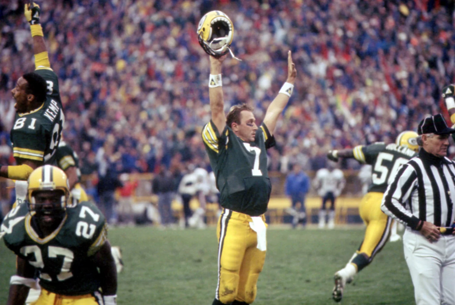 Lambeau Field: Green Bay's National Treasure (2003) - Image 7