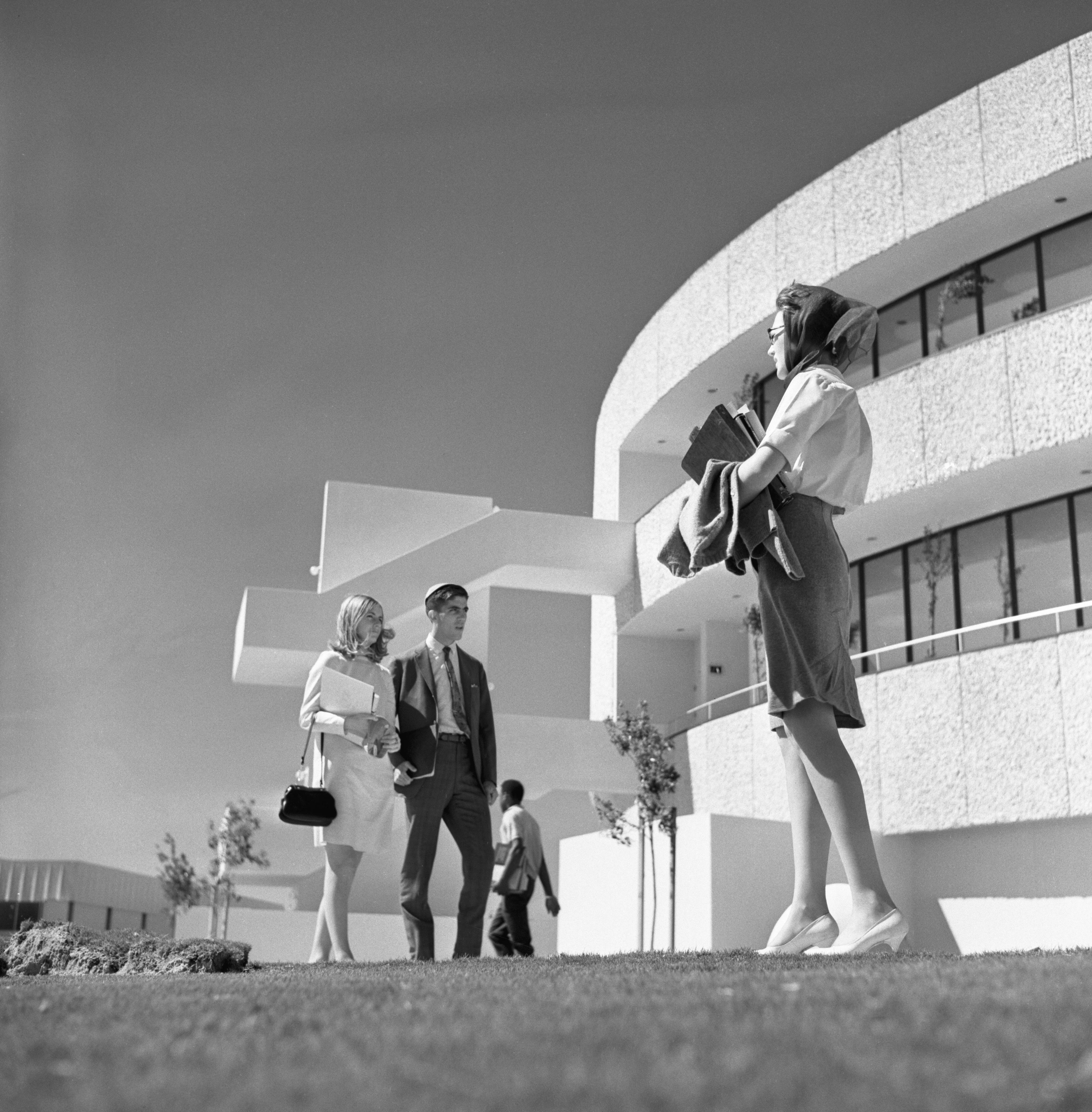 Las Vegas and Clark County Memories: A Photographic History of the 1940s – 1960s - Image 12