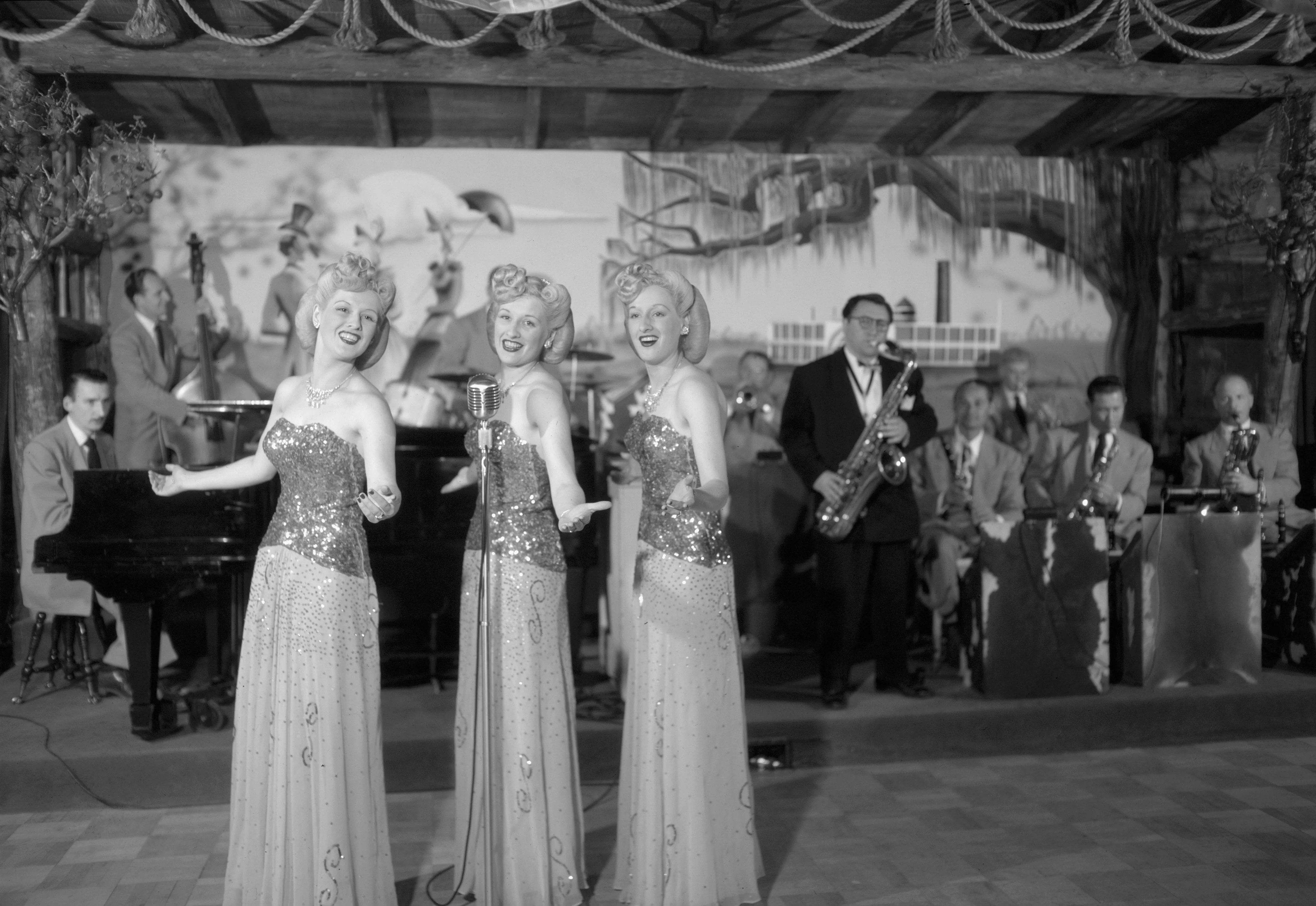 Las Vegas and Clark County Memories: A Photographic History of the 1940s – 1960s - Image 4