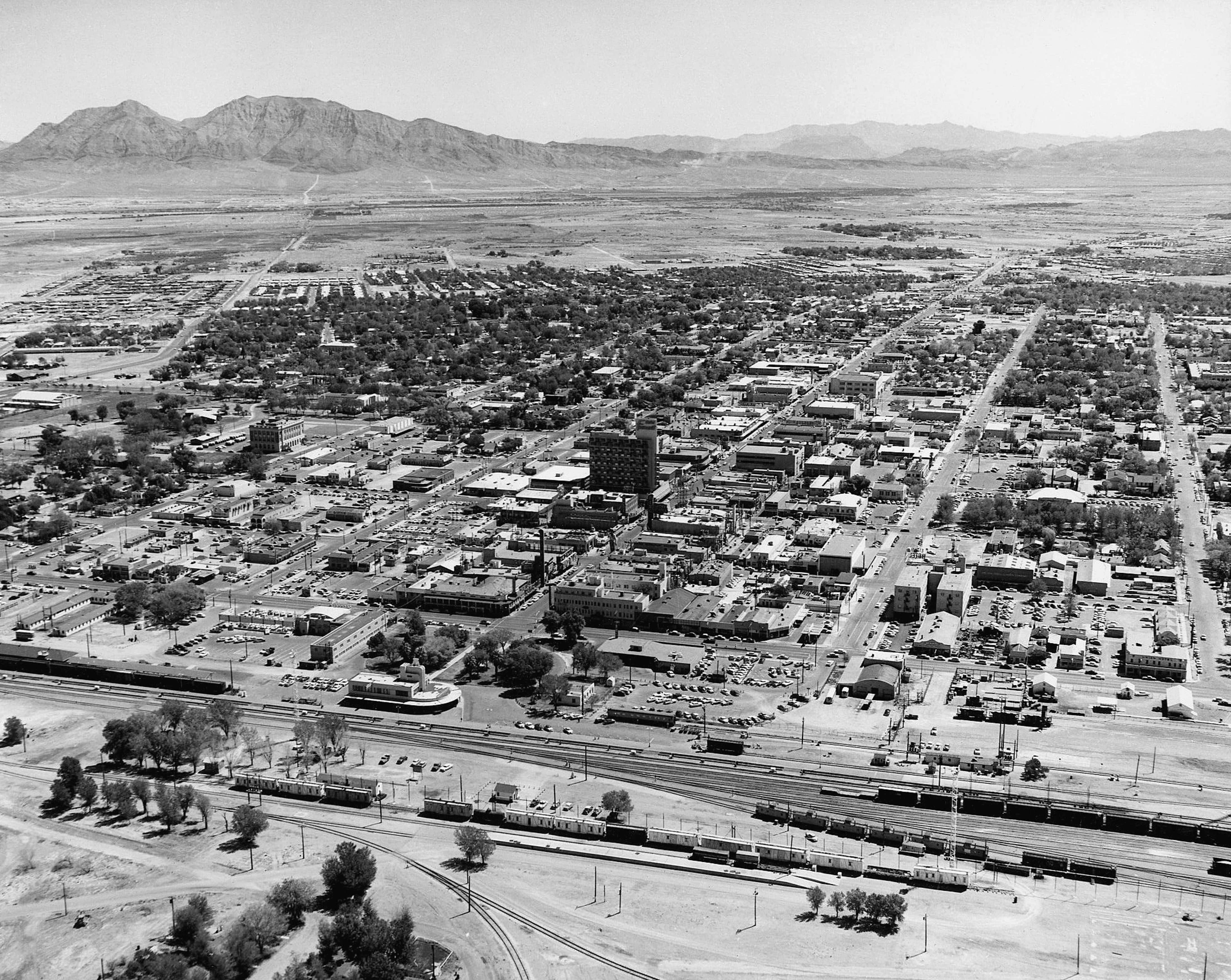 Las Vegas and Clark County Memories: A Photographic History of the 1940s – 1960s - Image 5