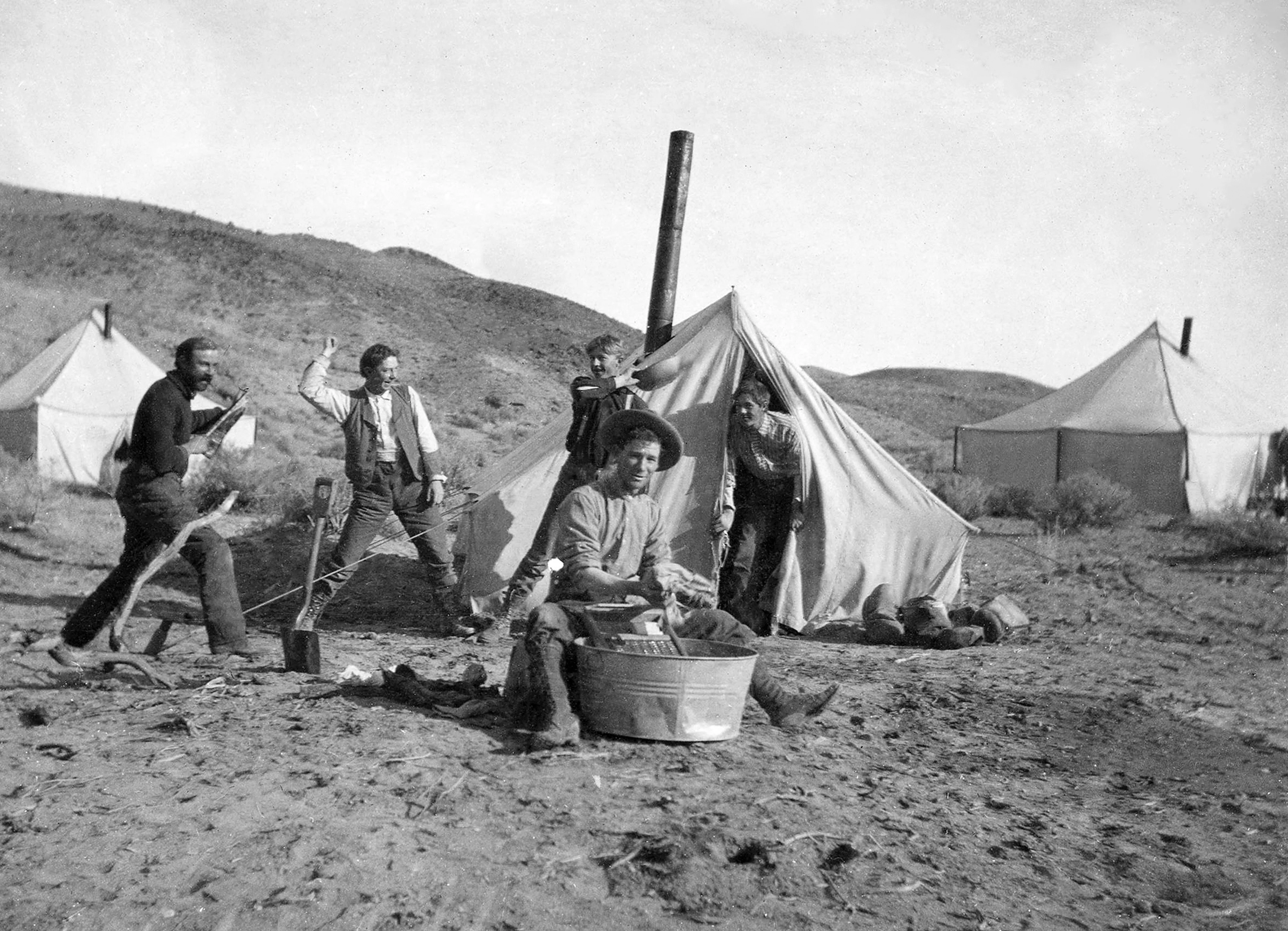 Before the Strip: Las Vegas and Southern Nevada Memories from the 1800s through the 1930s - Image 20
