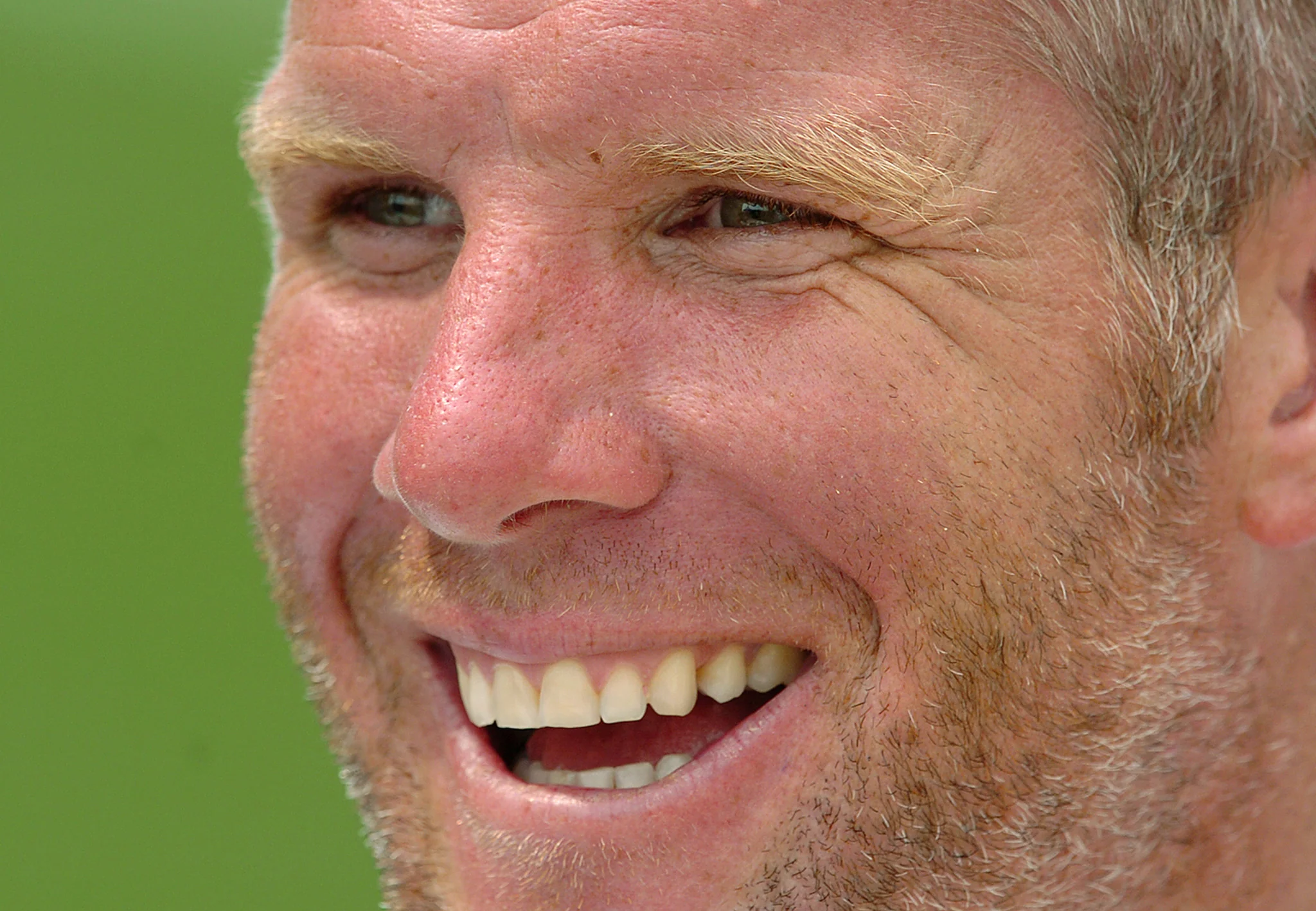 Legendary: The Unforgettable Career of Brett Favre - Image 3