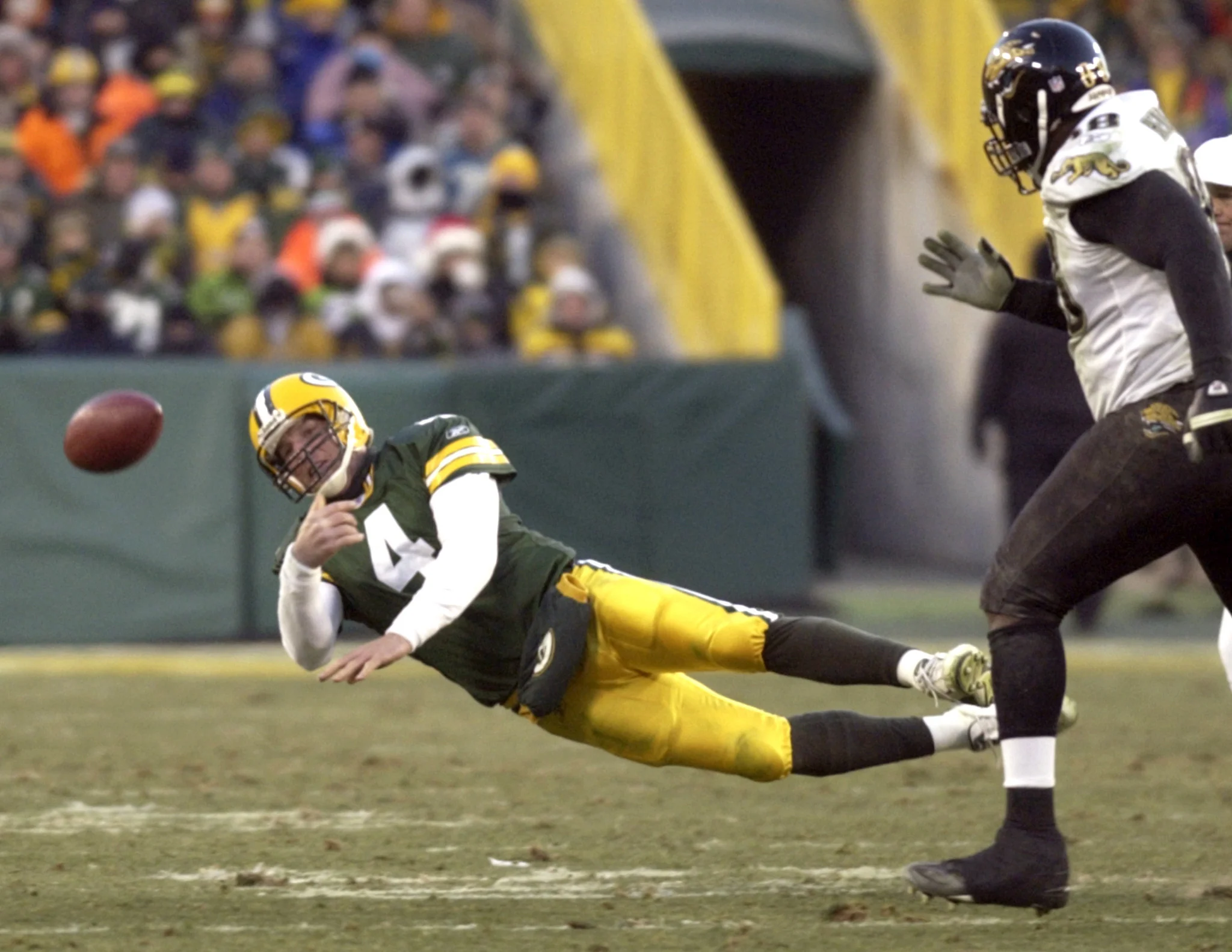 Legendary: The Unforgettable Career of Brett Favre - Image 6