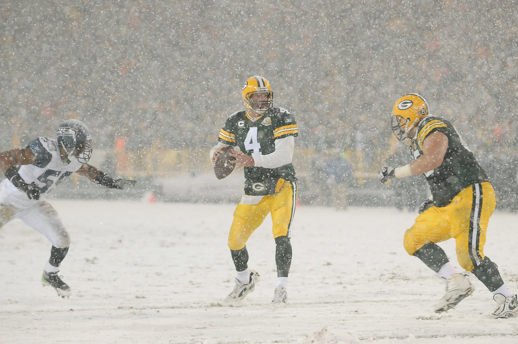 Legendary: The Unforgettable Career of Brett Favre - Image 8