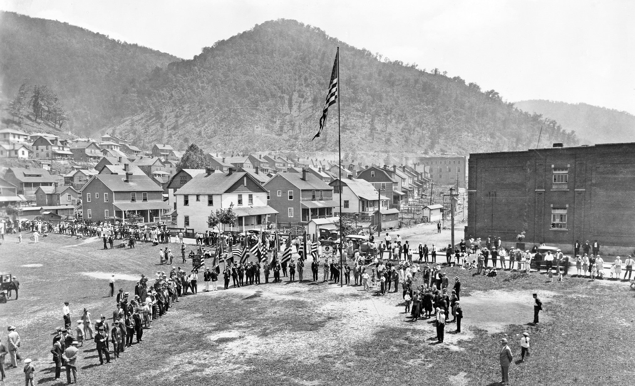 Life in Eastern Kentucky: A Pictorial History | The Early Years - Image 7