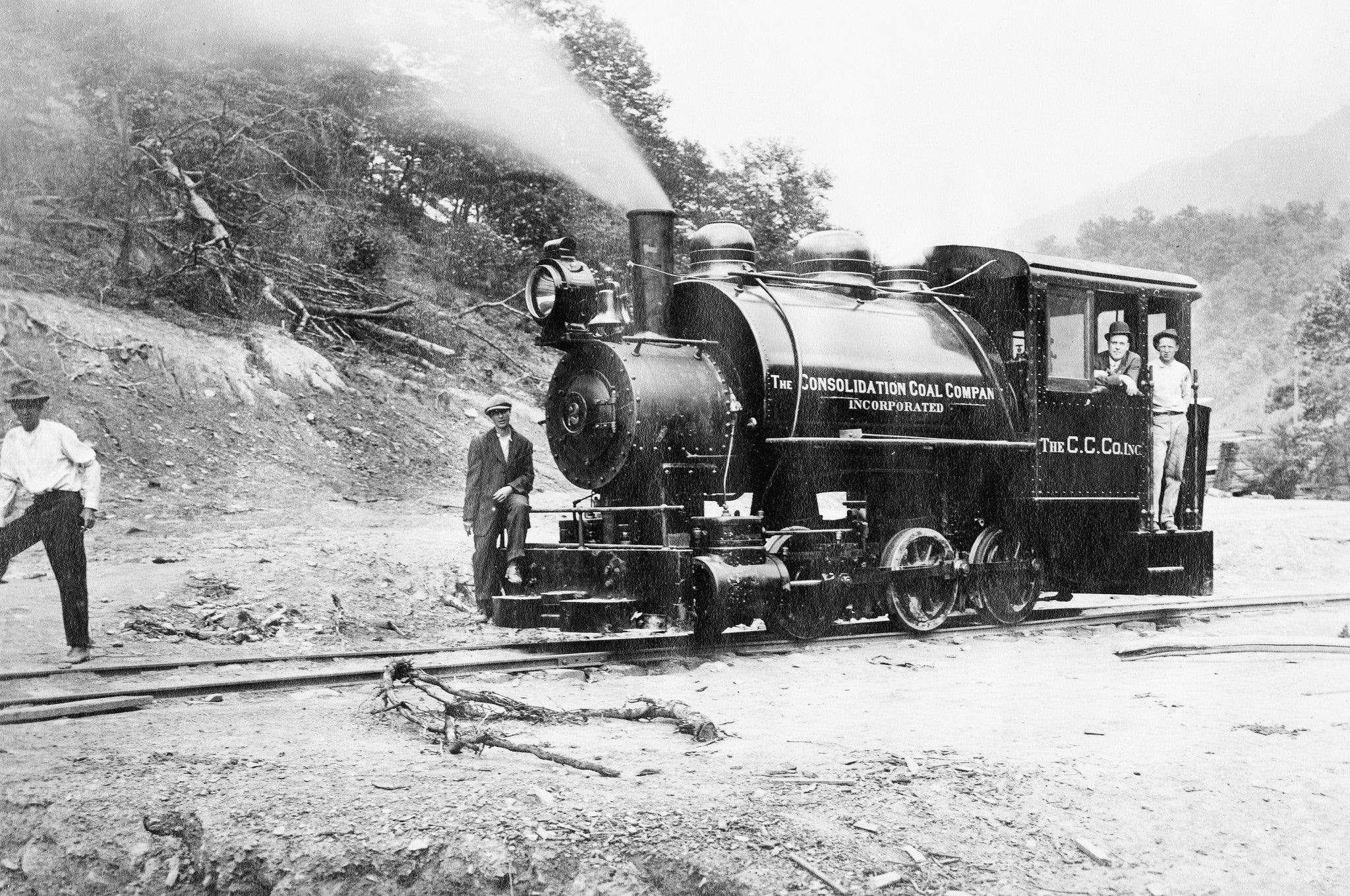 Life in Eastern Kentucky: A Pictorial History | The Early Years - Image 9