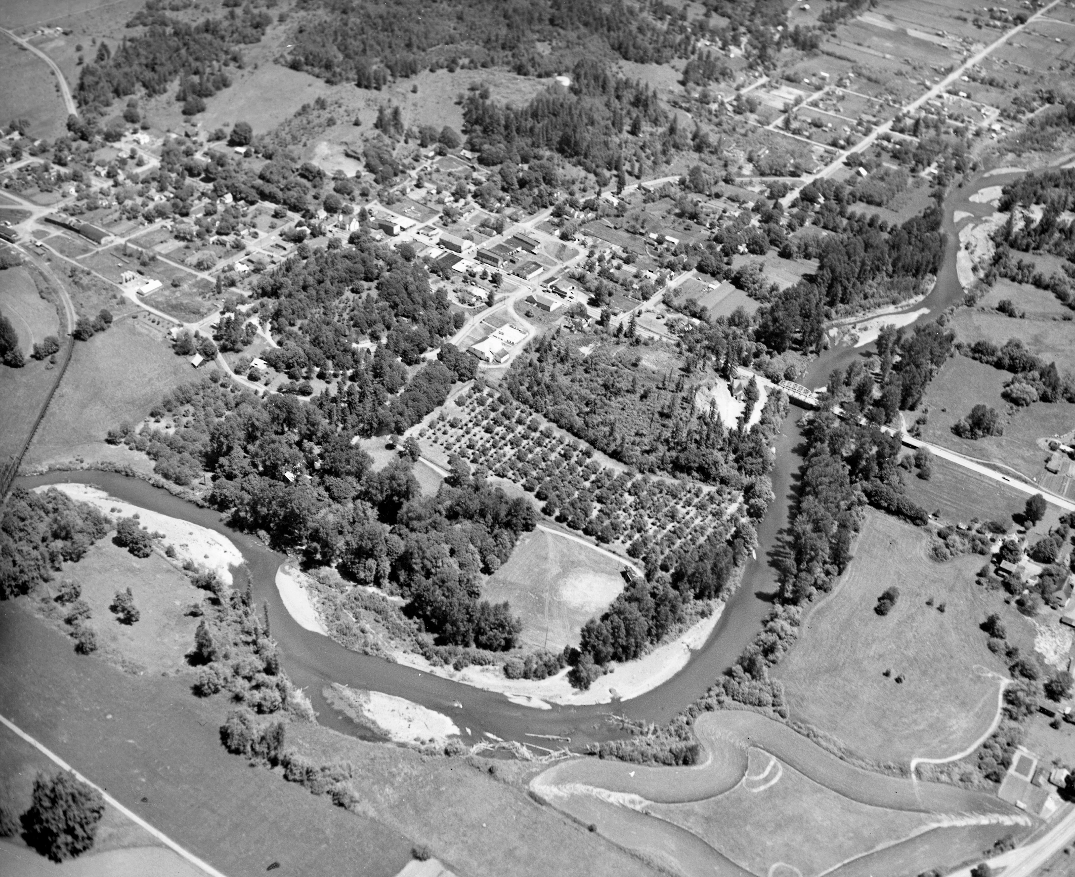 Linn County Memories II: The 1940s, 1950s and 1960s - Image 12