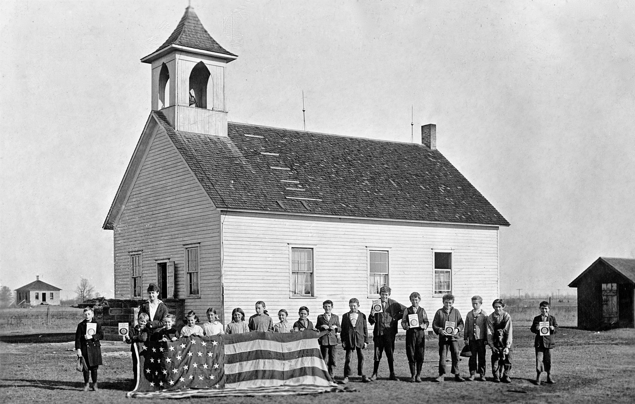 A Pictorial Retrospective of Saginaw County: Looking Back: The 1800s to Today - Image 4