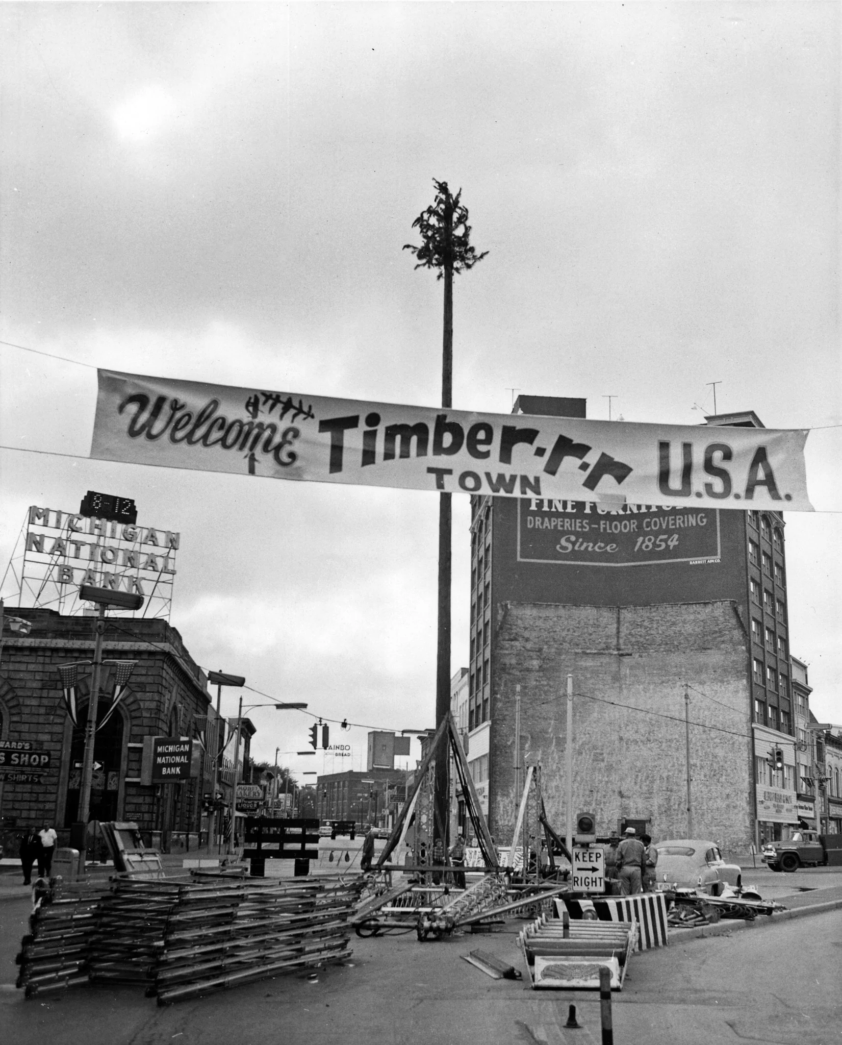 A Pictorial Retrospective of Saginaw County: Looking Back: The 1800s to Today - Image 7