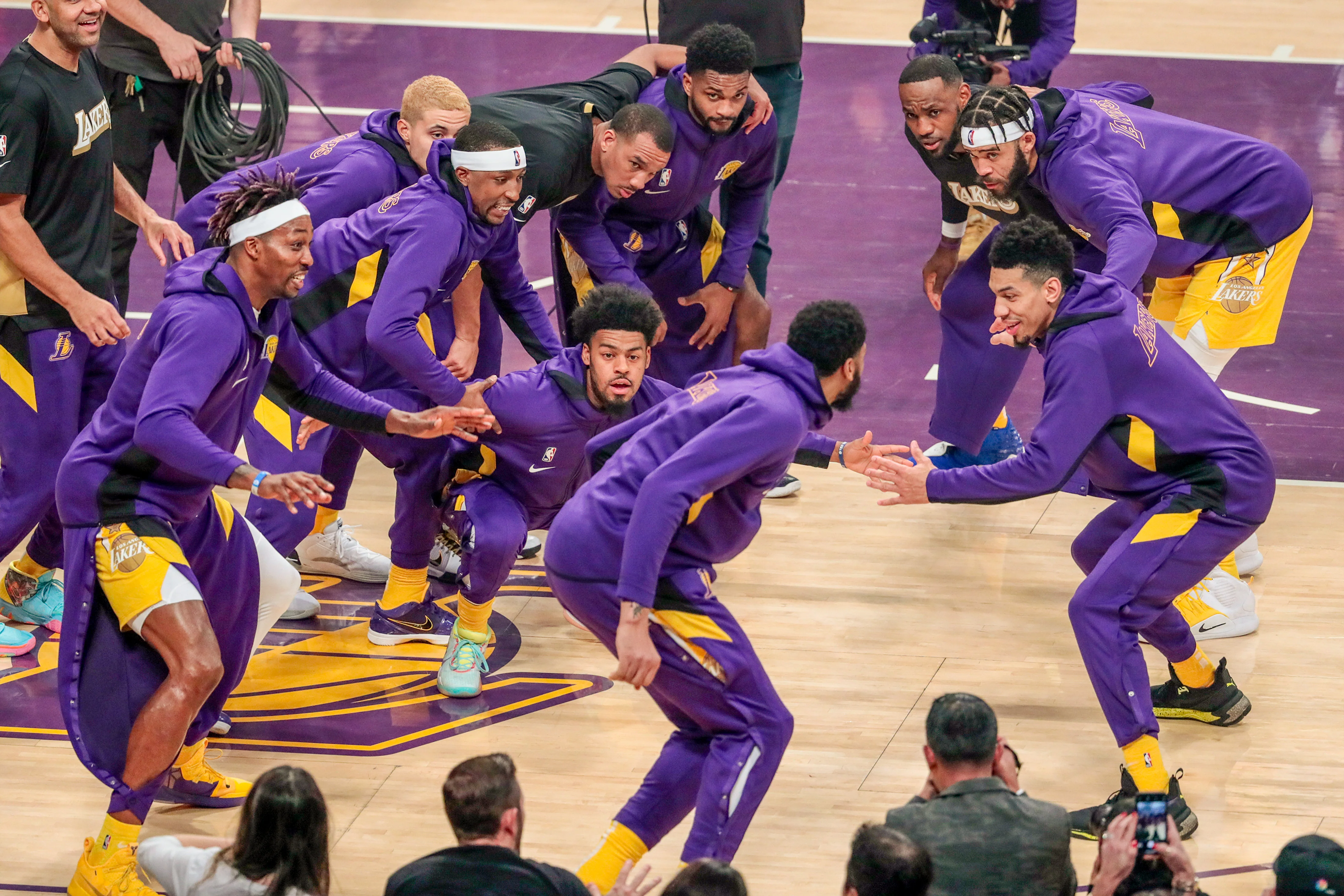Return to Glory: The Los Angeles Lakers' Historic 2019–2020 Championship - Image 4