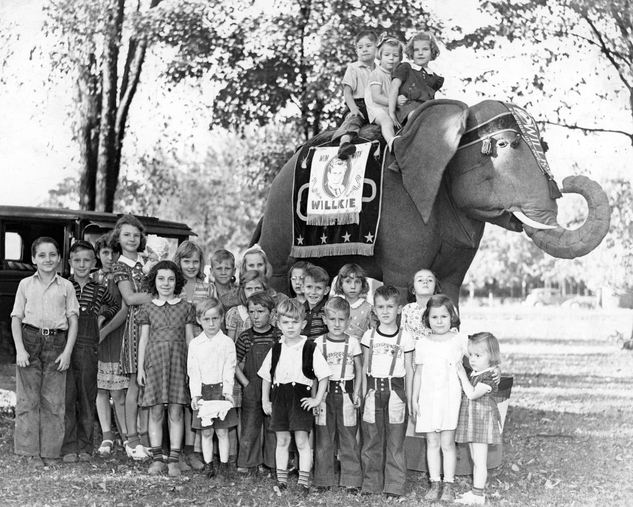 Volume II: Memories Along the South Shore: The 1940s, 1950s and 1960s - Image 12