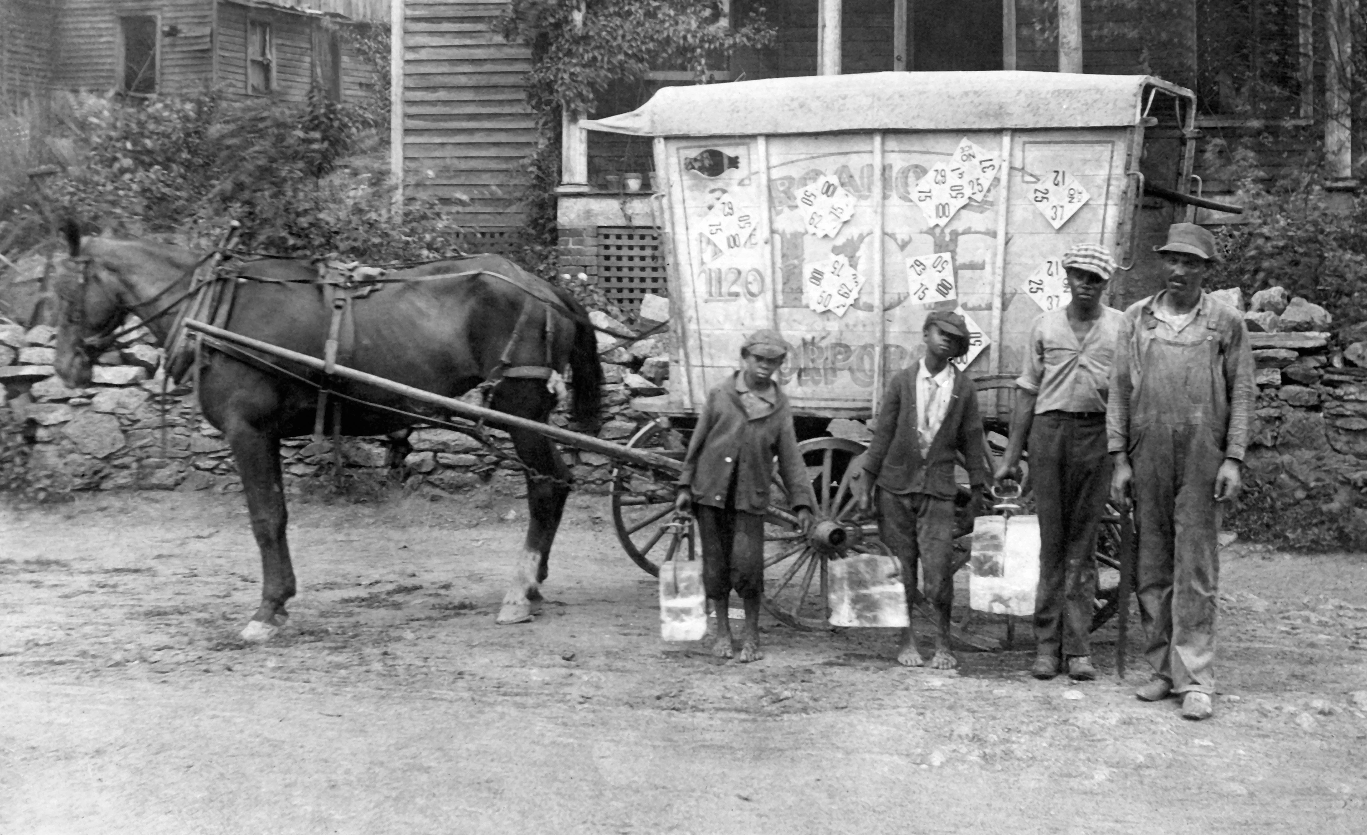 Memories of the Roanoke and New River Valleys: A Pictorial History of the Early Years - Image 9
