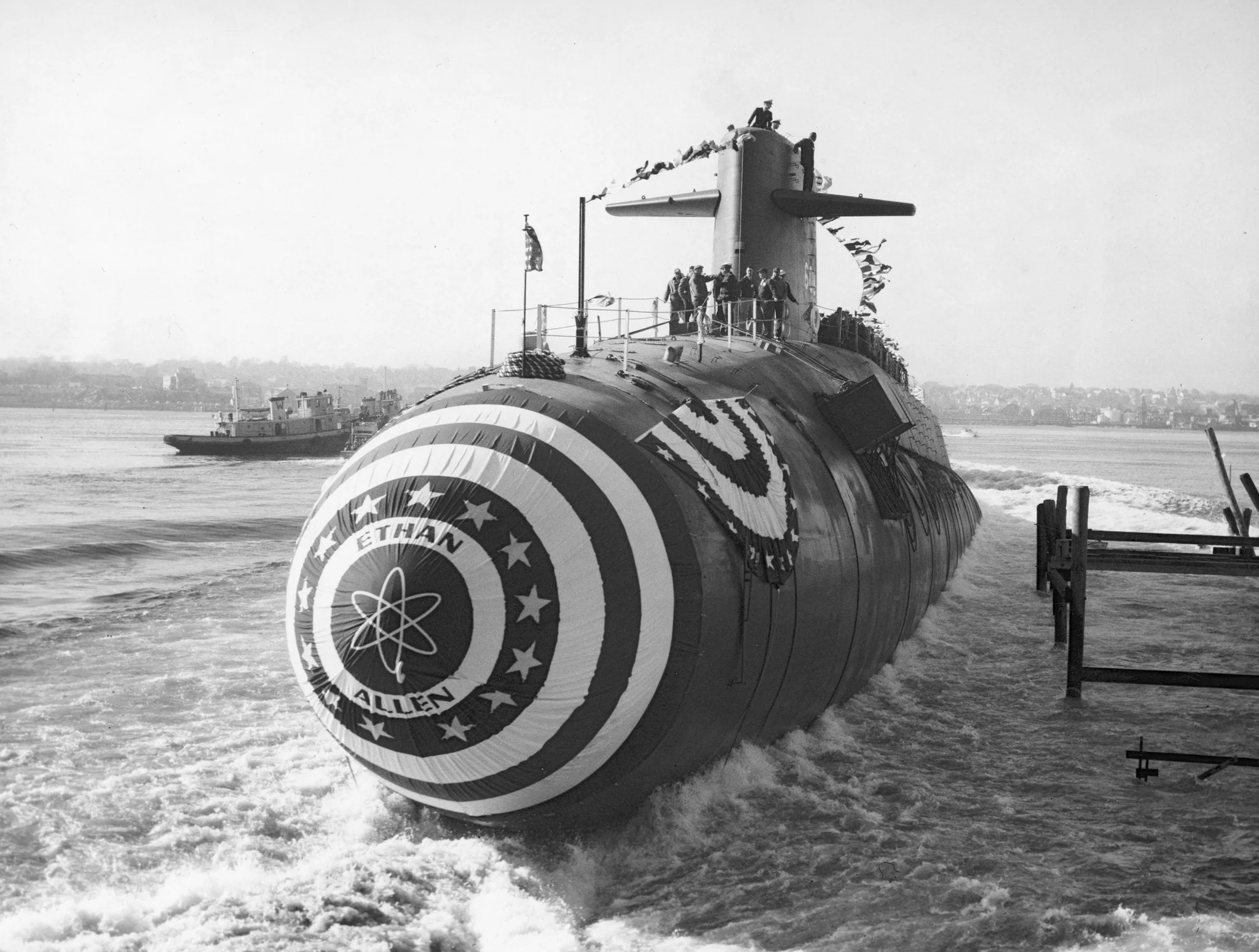 Looking Back: New London County: Vol. II - The 1940s, '50s and '60s - Image 4