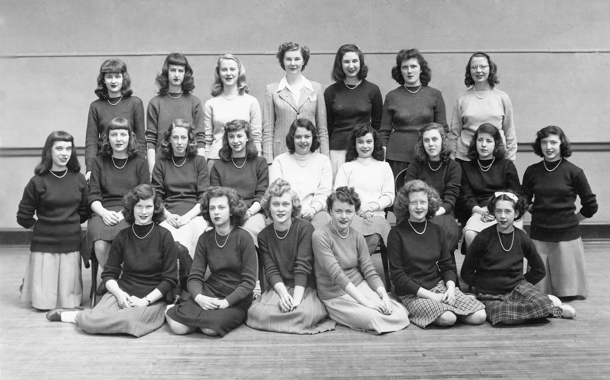 Norwich Memories: A Pictorial History of Norwich from the 1800s through the 1960s - Image 7