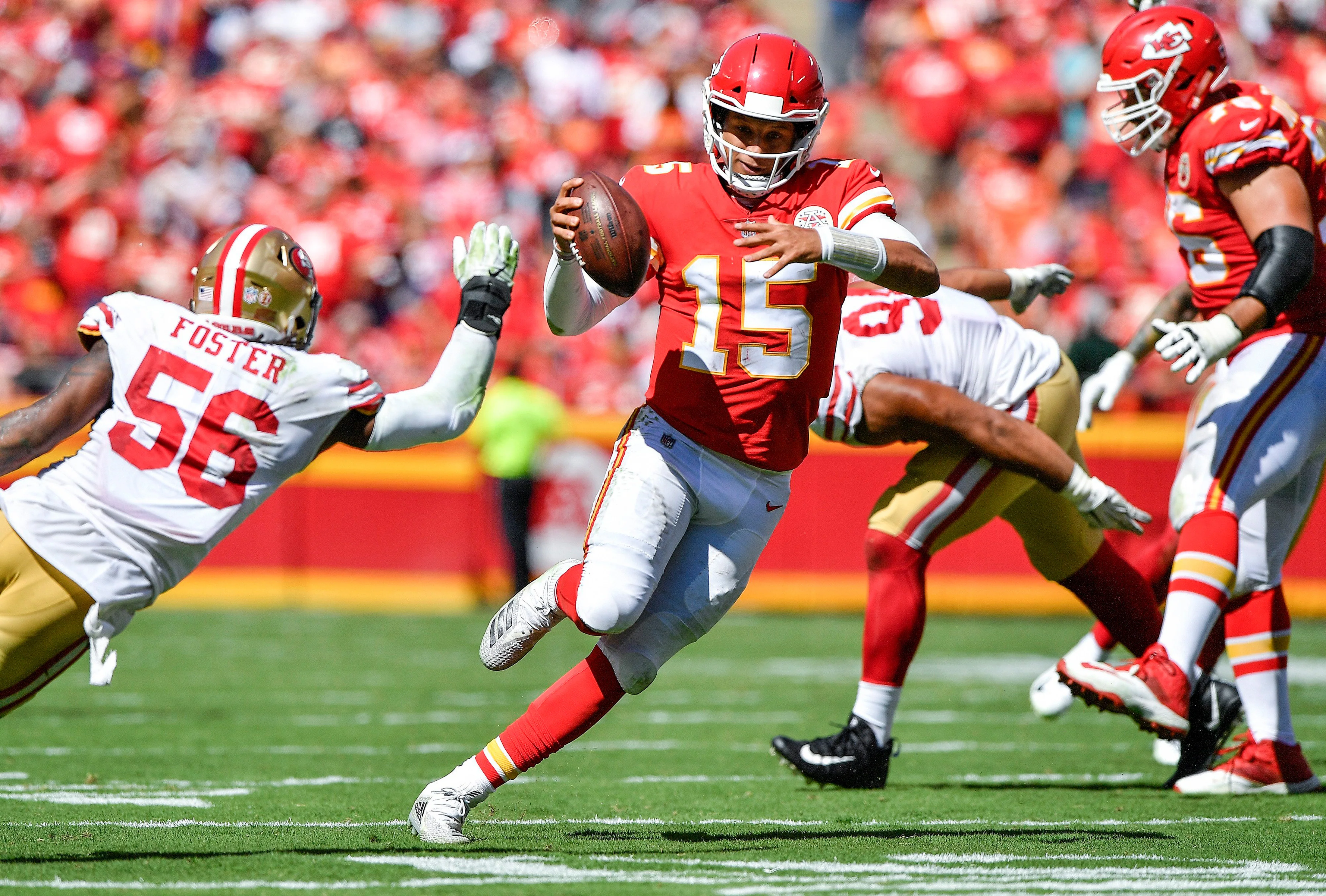 Patrick Mahomes: The Rise of a Champion: Foreword by Patrick Mahomes - Image 6
