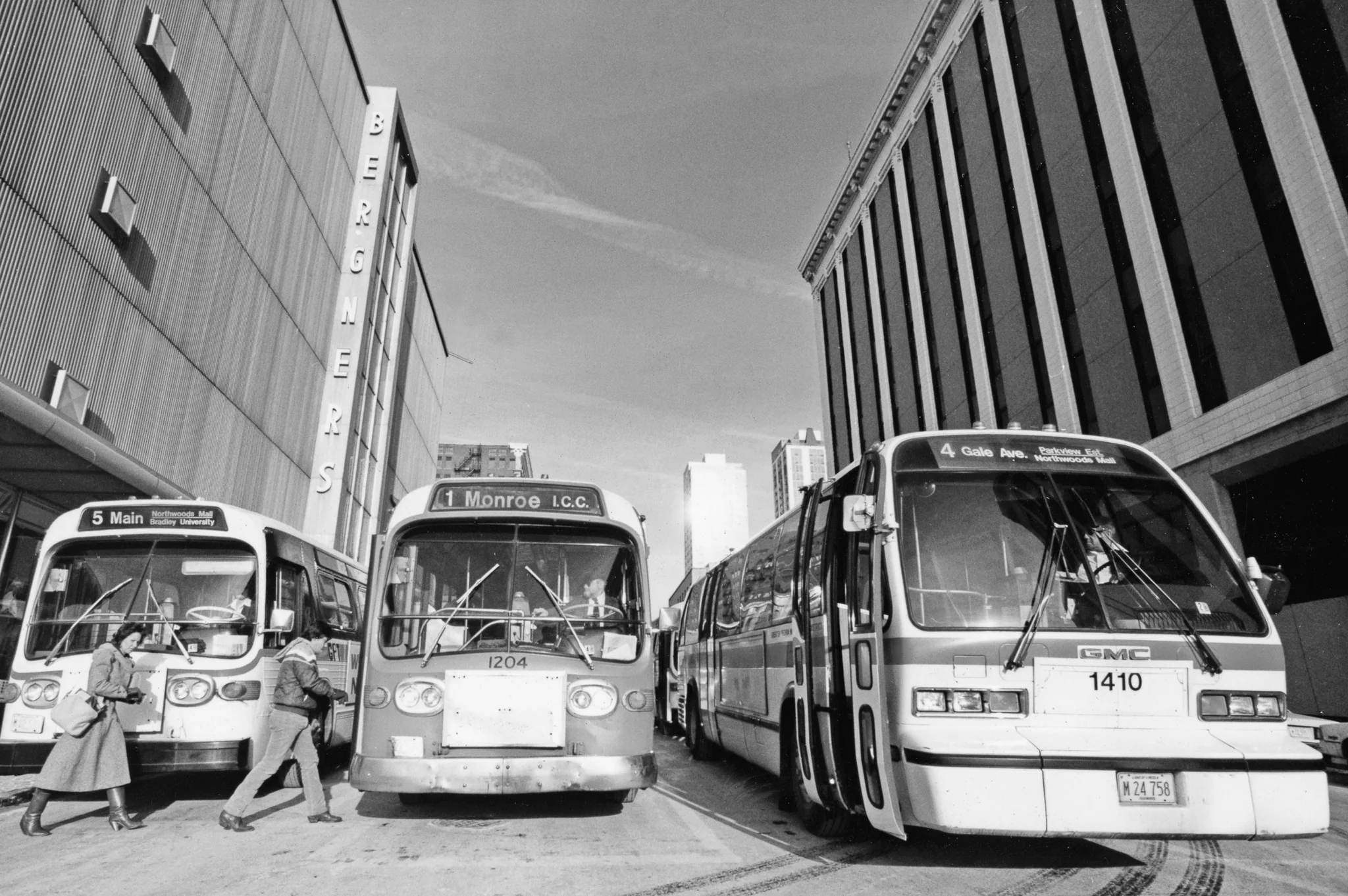 Peoria Memories III: The 1970s, '80s & '90s - Image 12