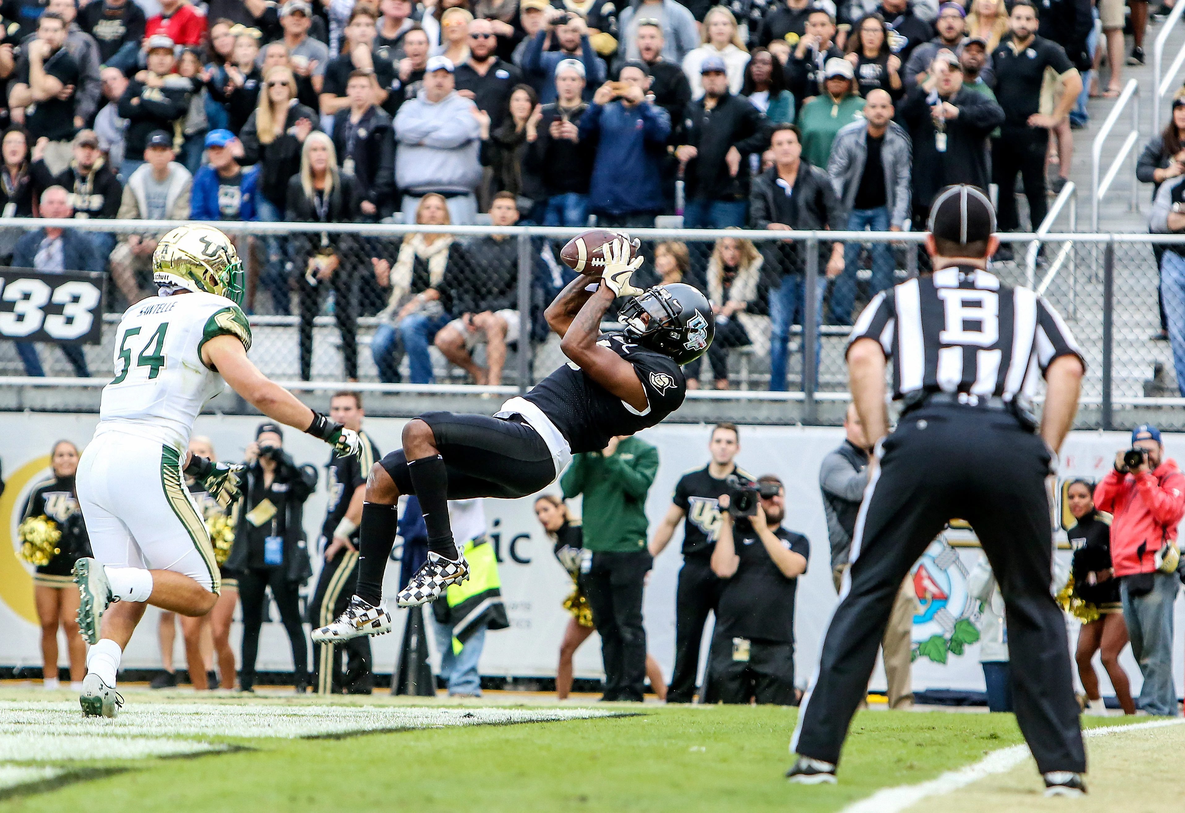 Perfect Knights: UCF’s Historic, Undefeated 2017 Football Season - Image 12
