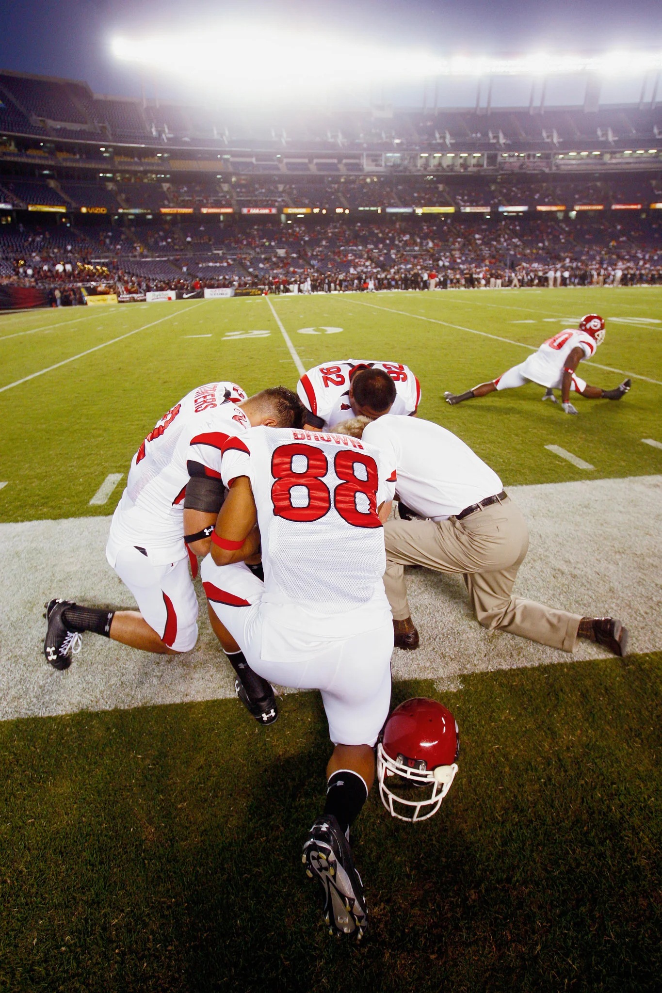 Perfect Utes: Utah's Undefeated 2008 Season - Image 9