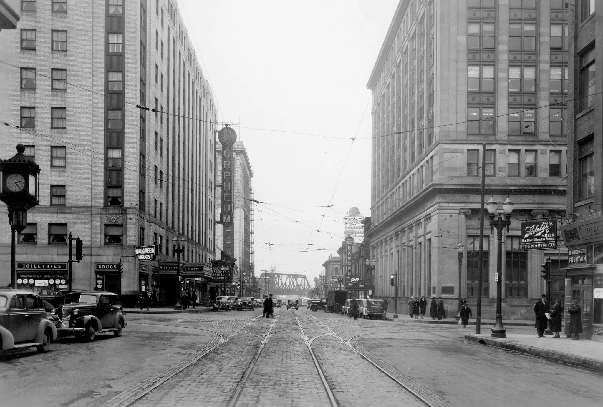 Quad-City Memories: The Early Years | A Pictorial History - Image 13
