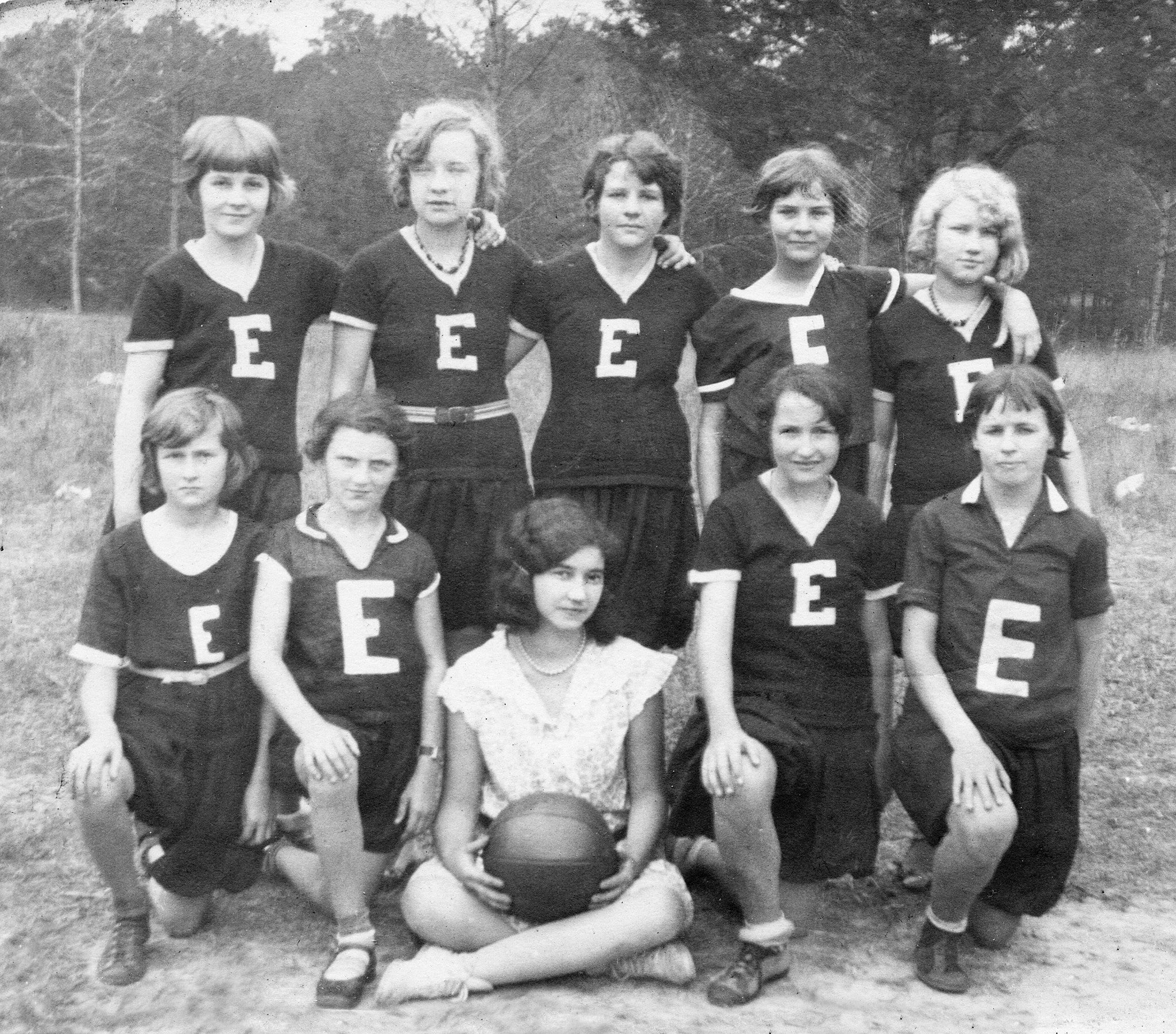 Recollections: A Pictorial History of Lauderdale and Surrounding Counties - Image 10